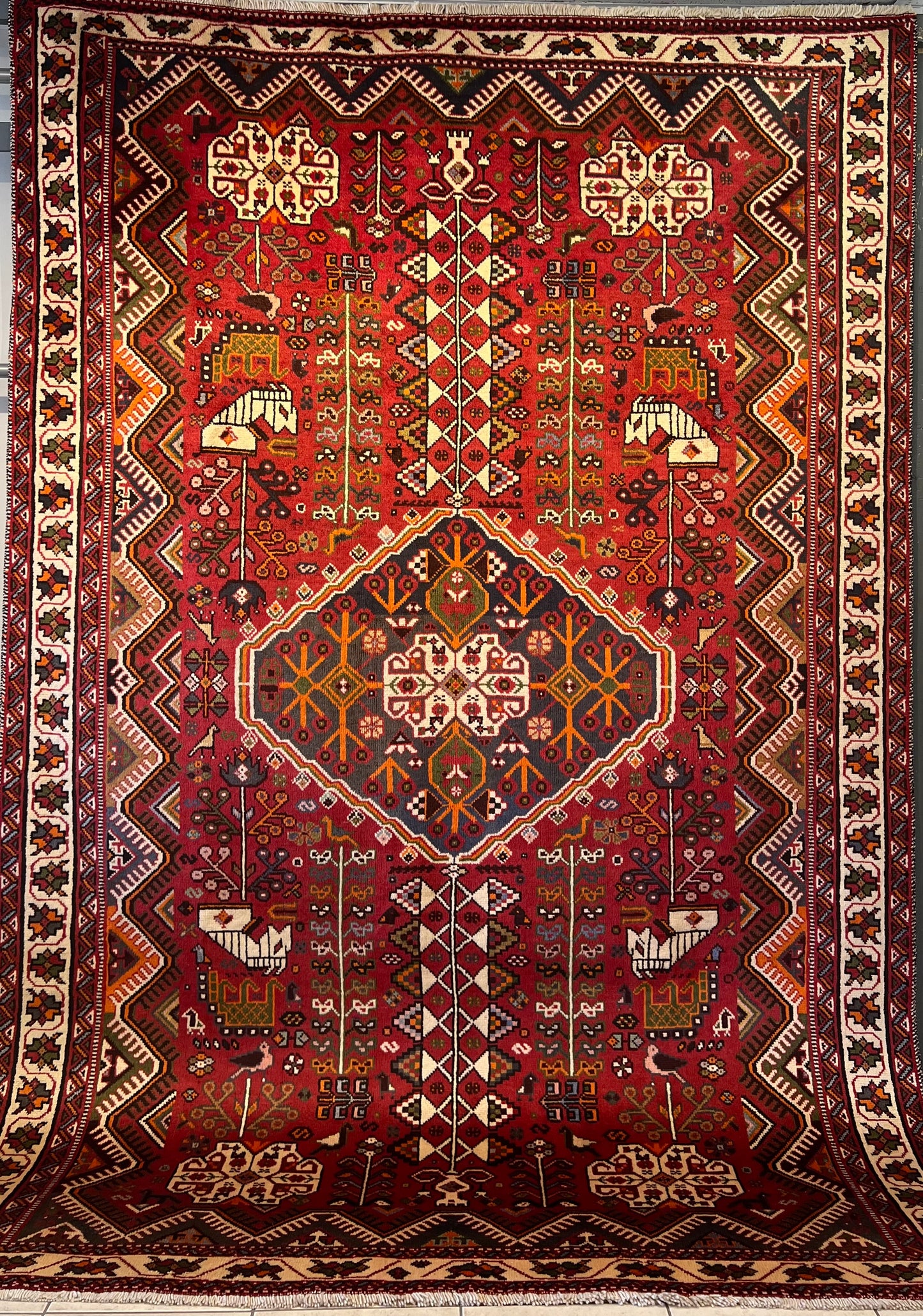 SHIRAZ RUG QASHQAEE