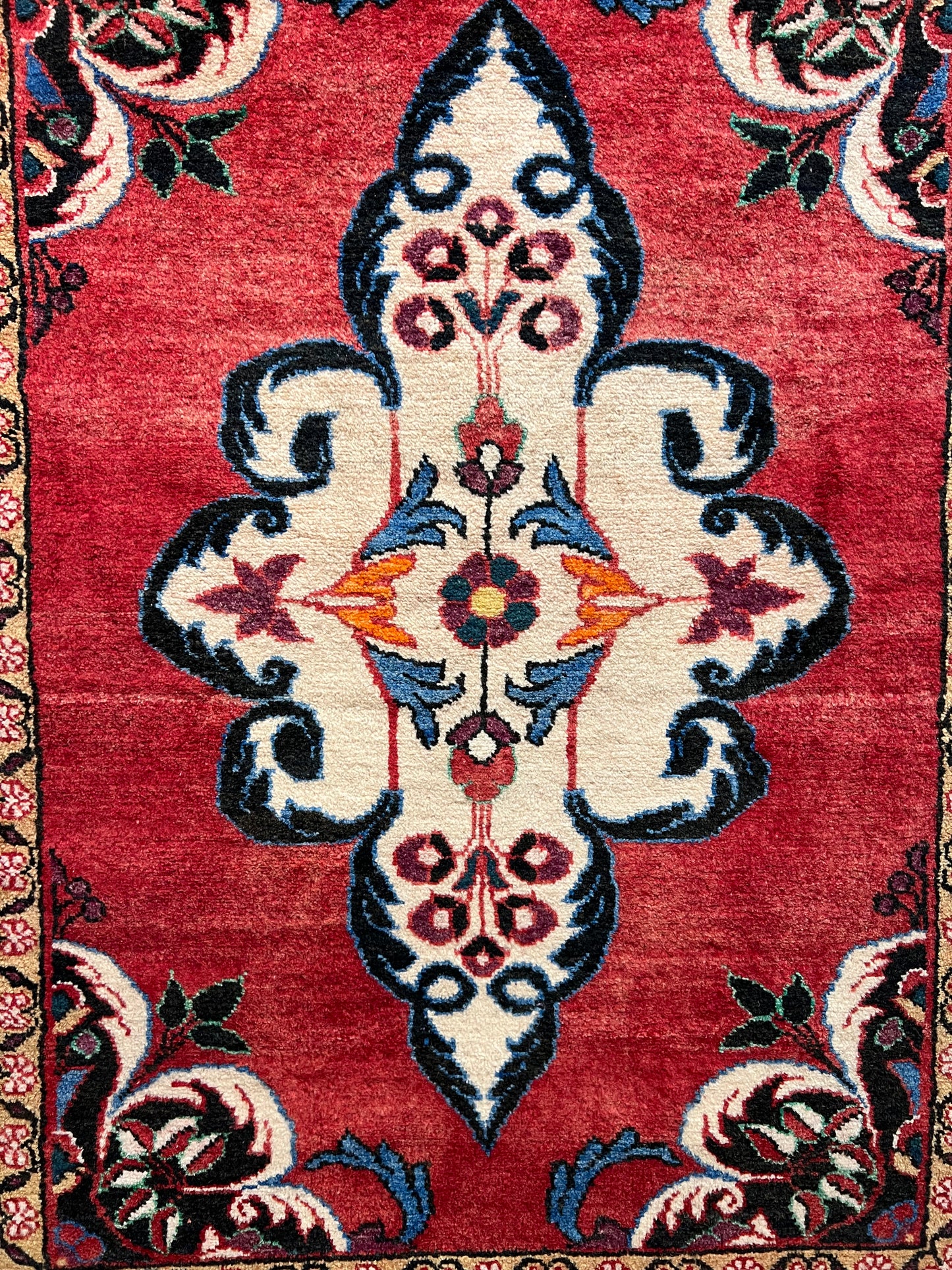 LILIAN RUG