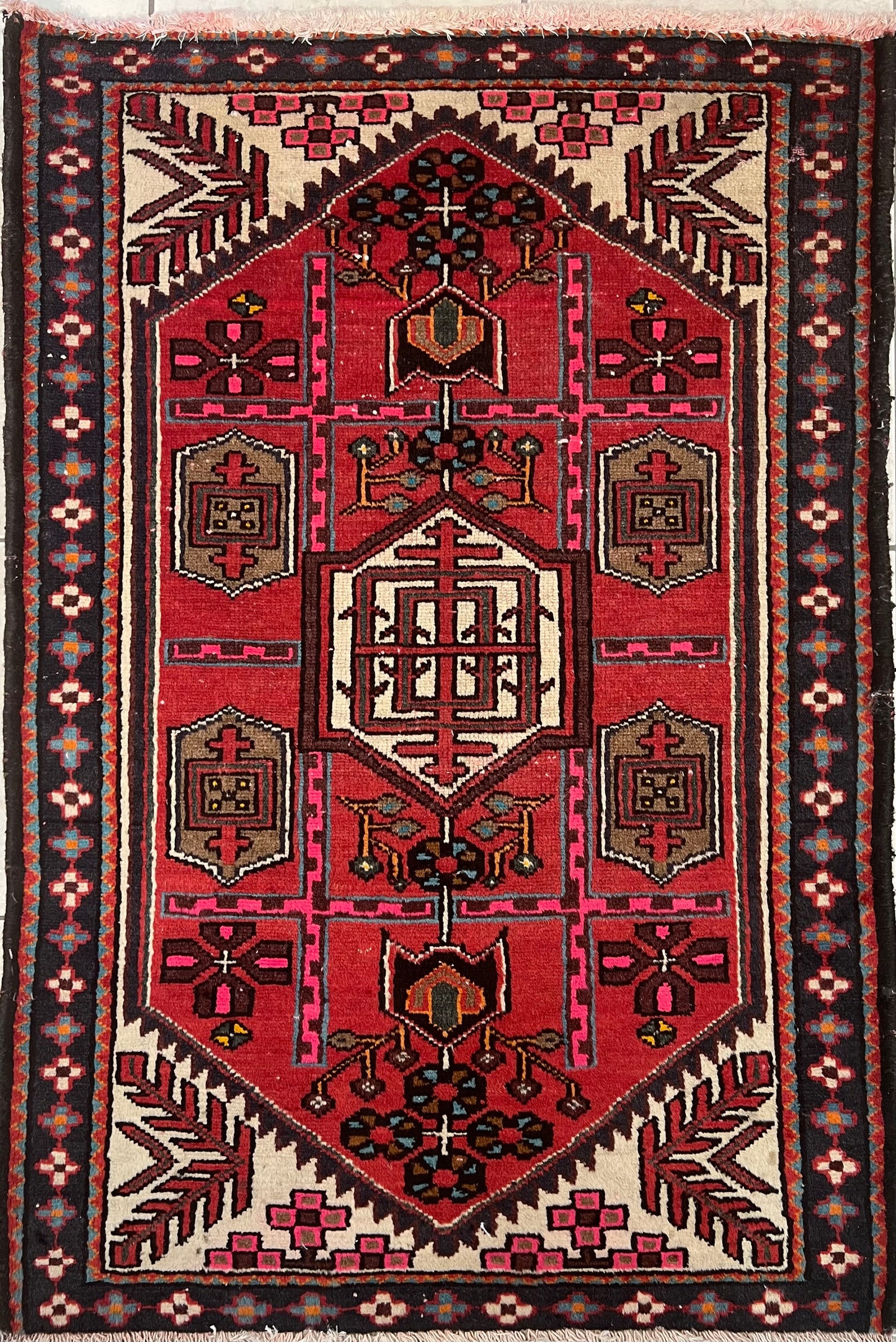 SANEH RUG