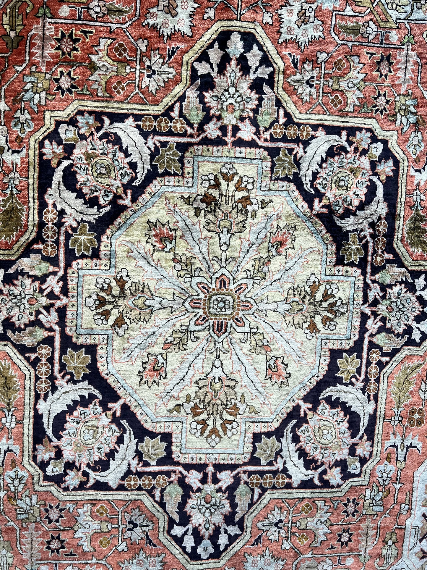 TABRIZ %100 SILK , FOUNDATION SILK ,UNIQUE ON  HERIZ PATTERN (       GEOMETRIC PATTERN )) 778