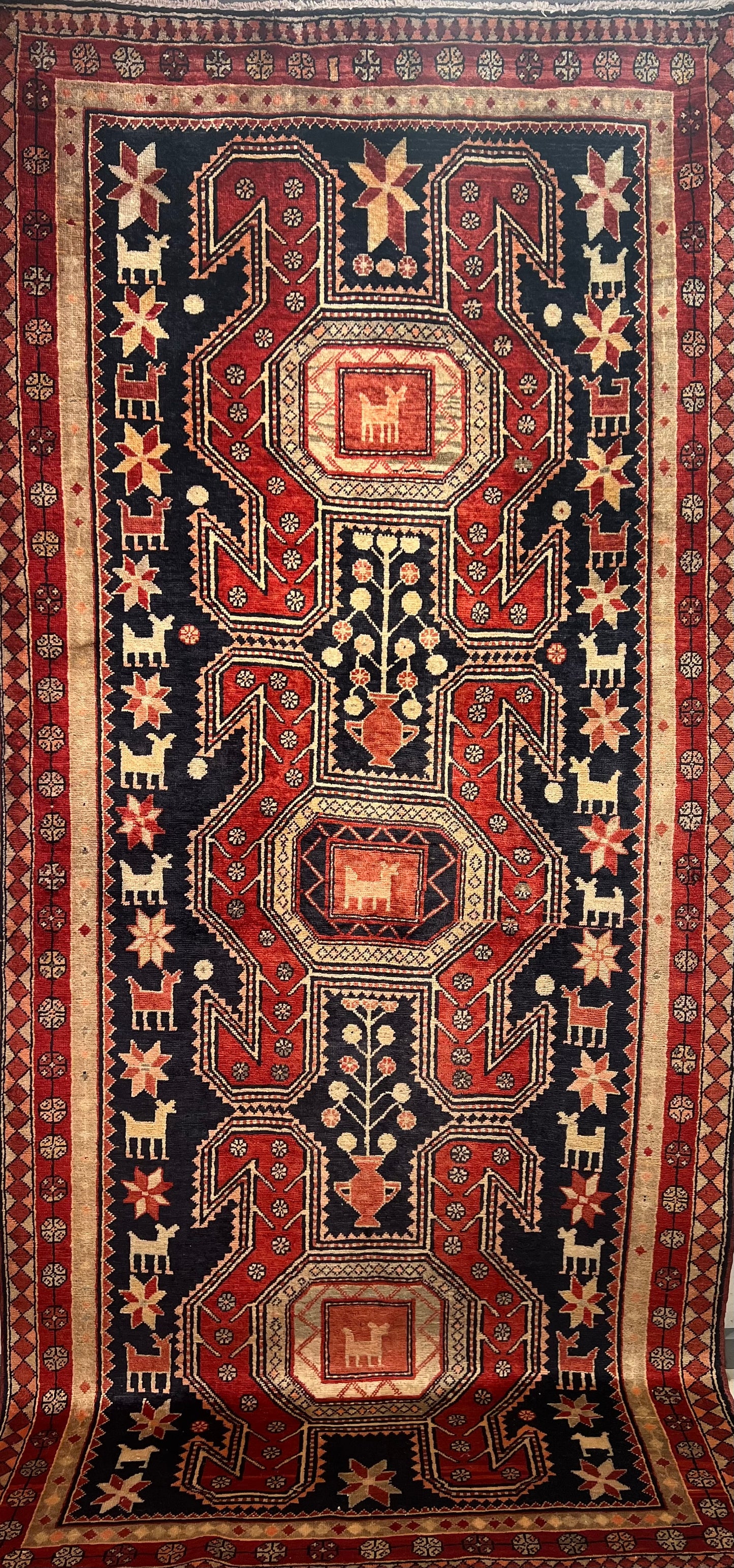 MESHGIN RUG (ARDEBIL)
