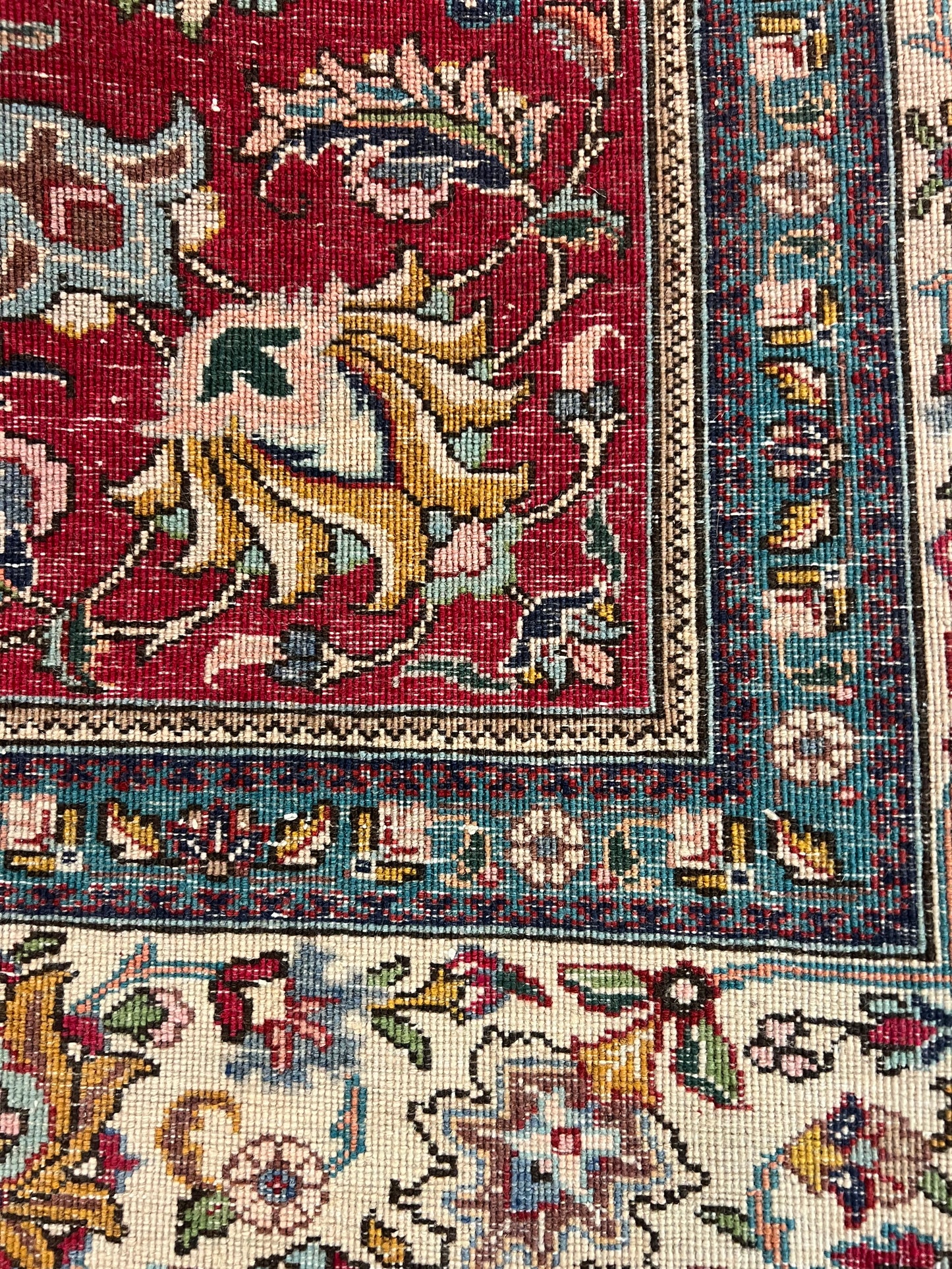 TABRIZ RUG
