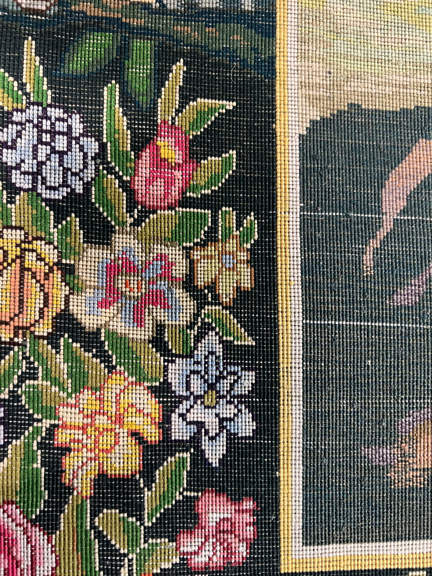 TABRIZ OLD (600 KNOTS OER SQ.INCHES)