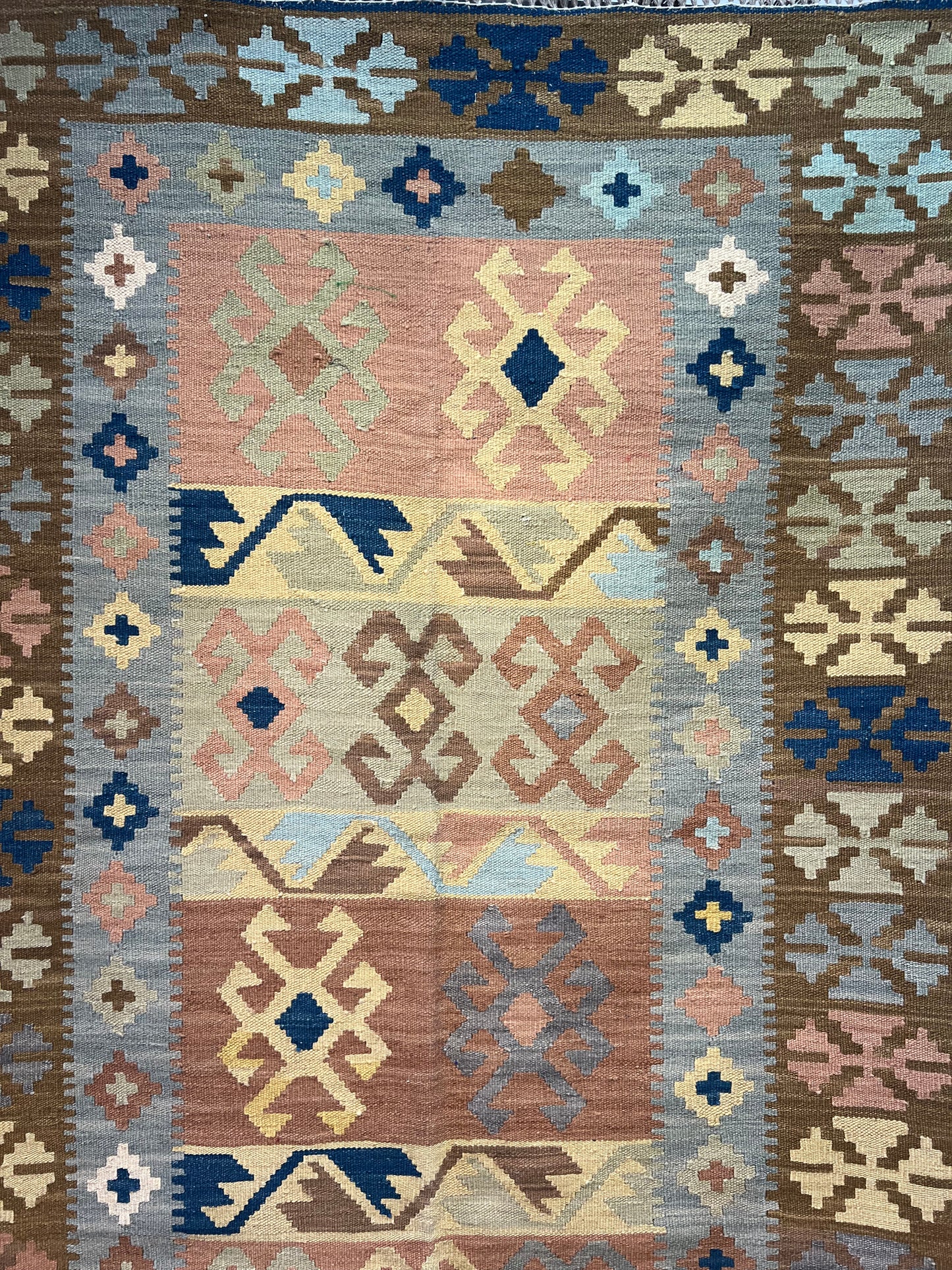 SHIRAZ KILIM
