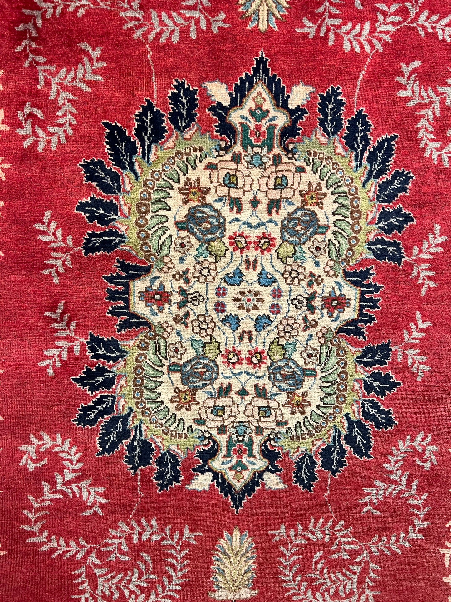 TABRIZ RUG