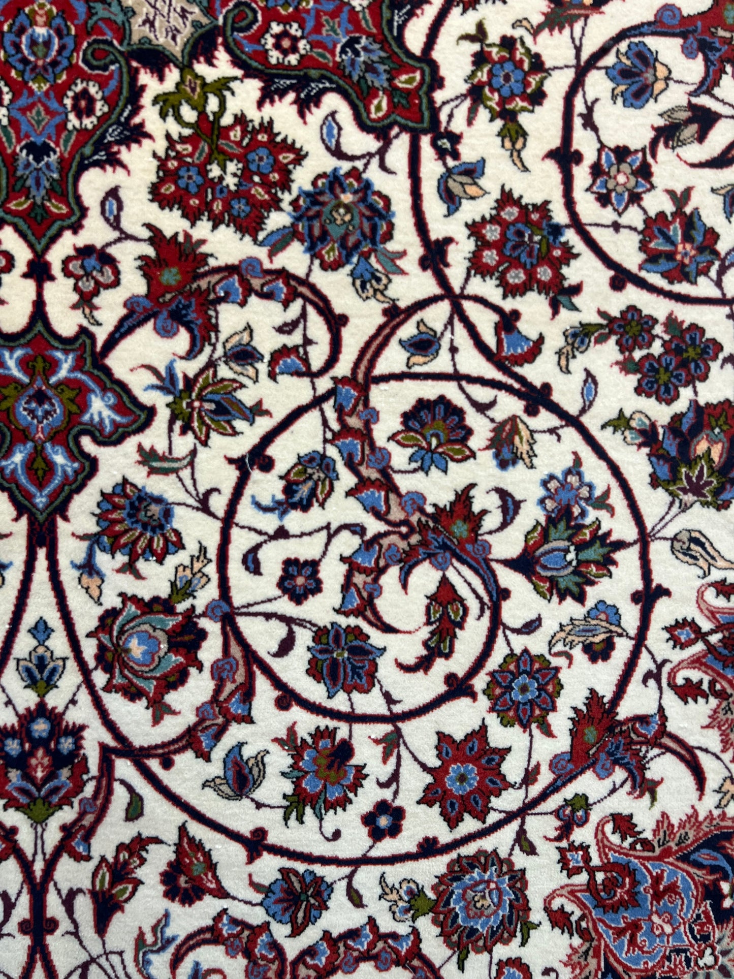 ESFEHAN RUG Seyrafian