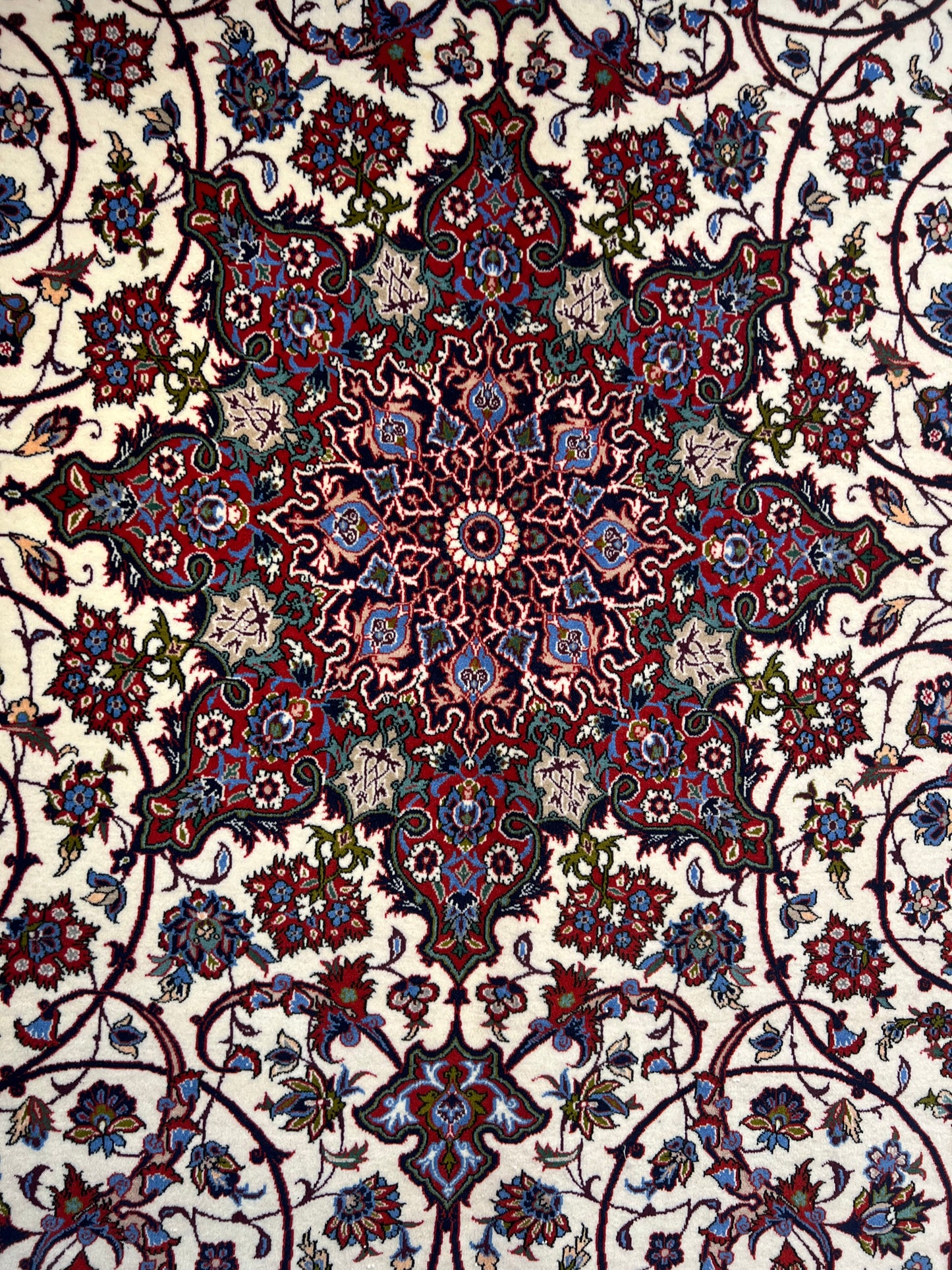 ESFEHAN RUG Seyrafian