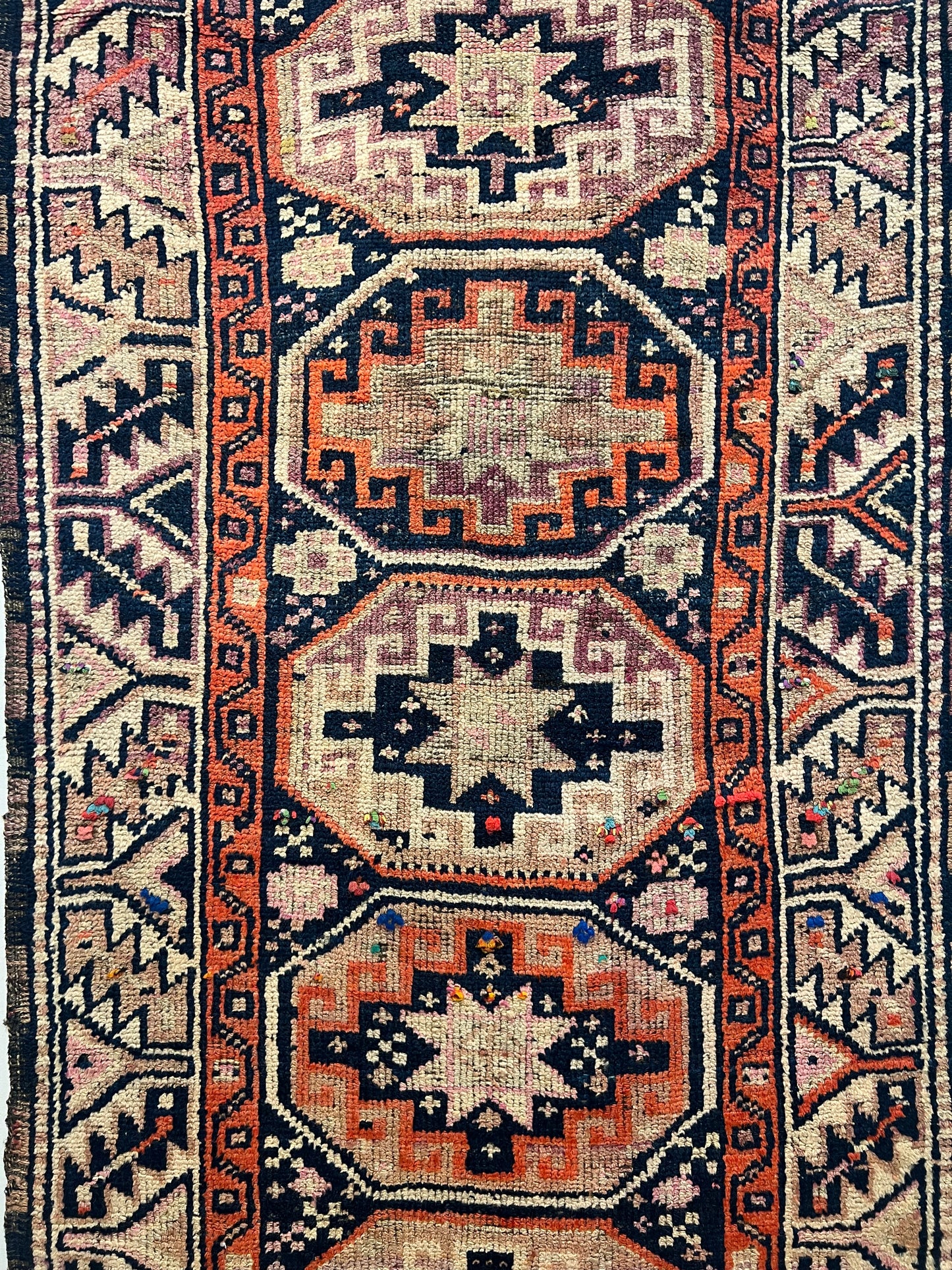 LORY RUG LORESTAN OLD