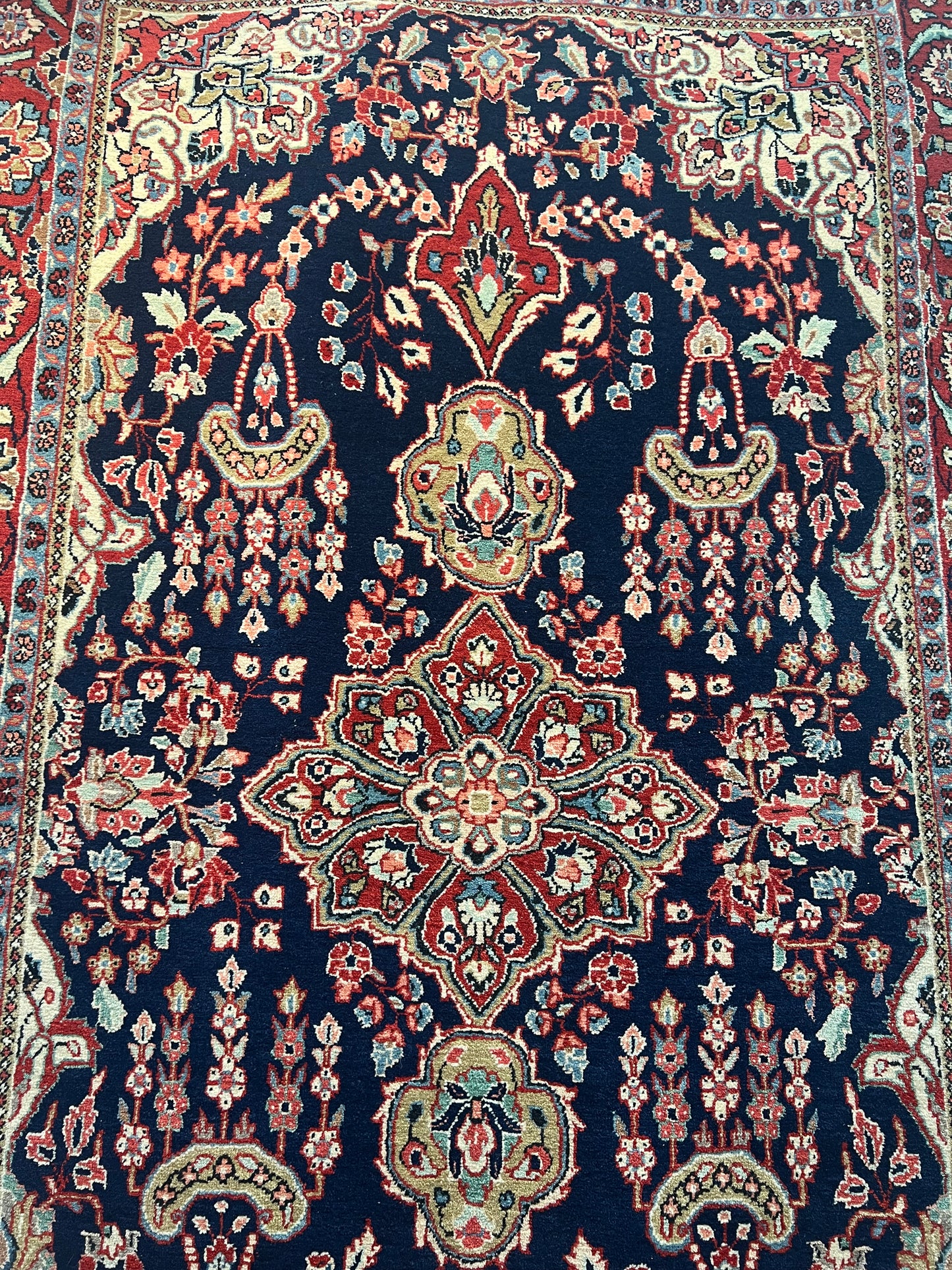 SAROOGH RUG