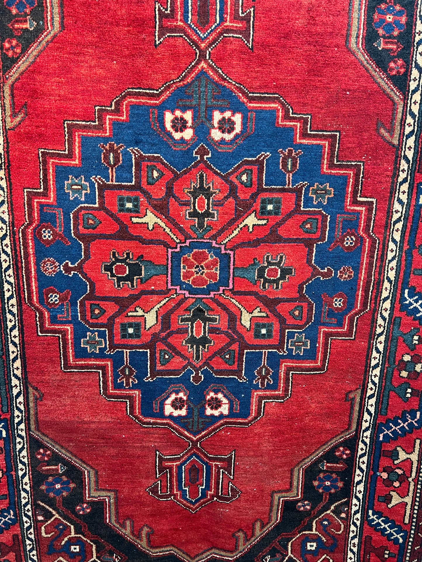 ZANJAN  RUG