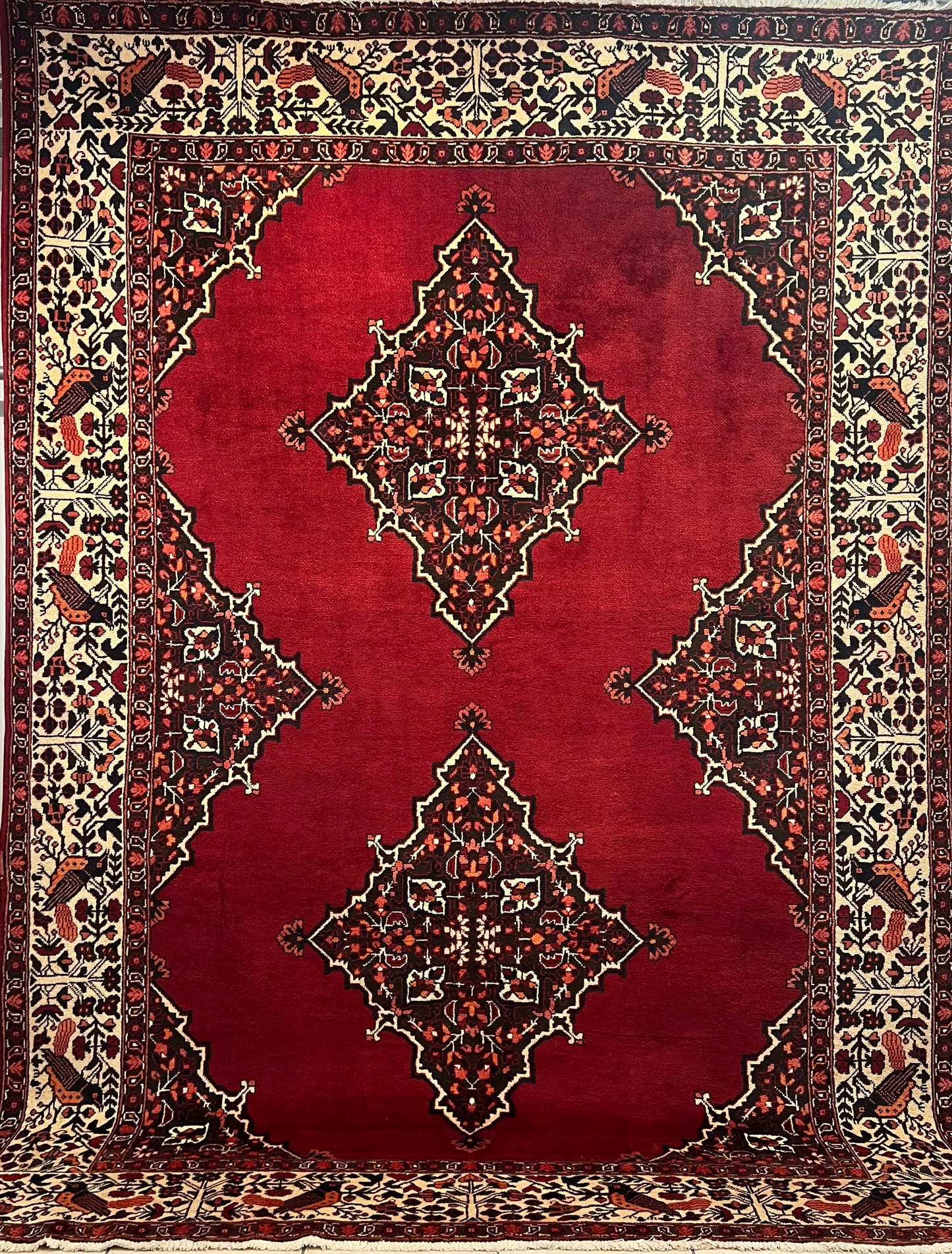 HINEGOON BAKHTIARI RUG (SHAHRE KORD)