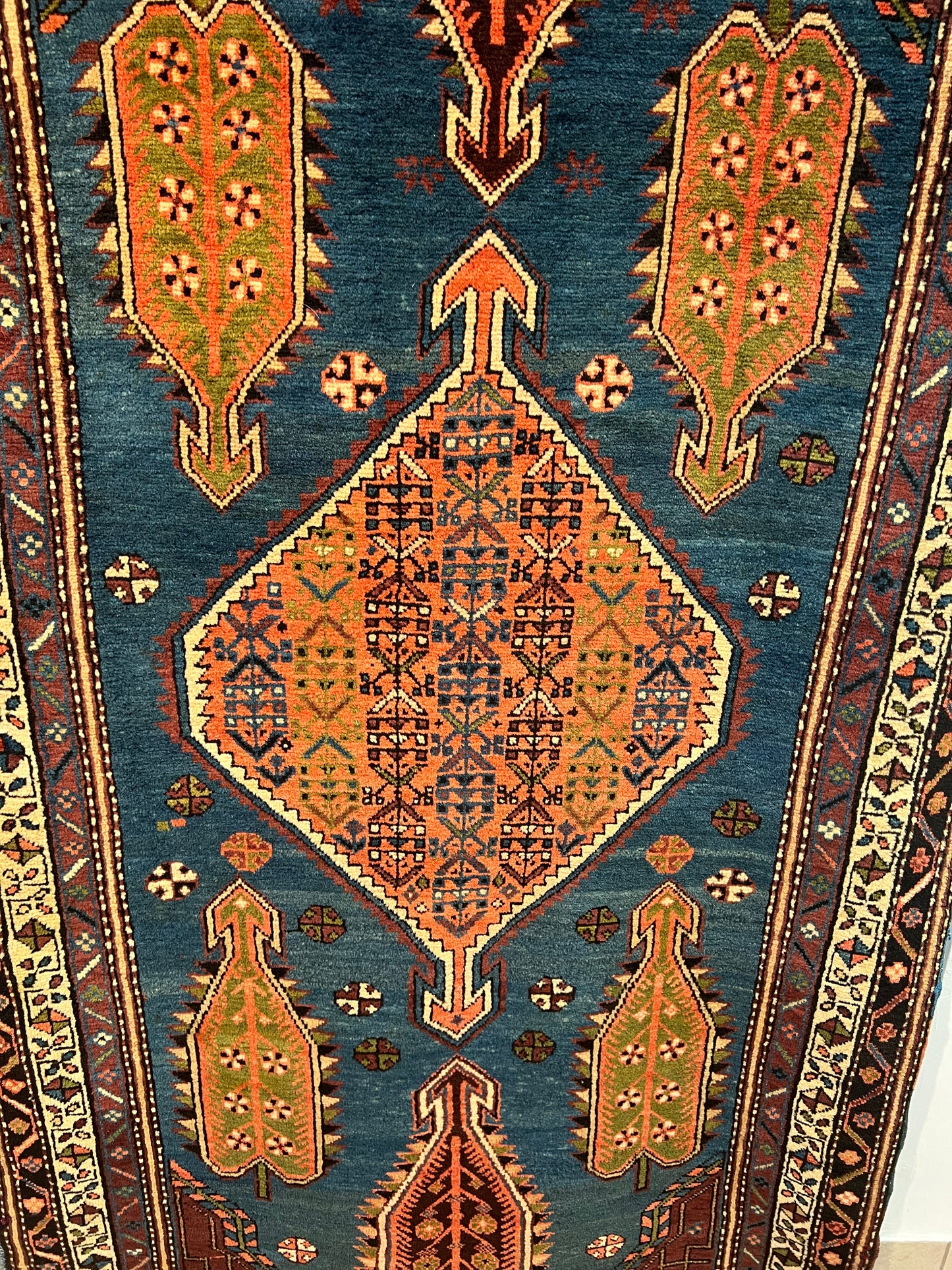 Antique kazak (Roos)