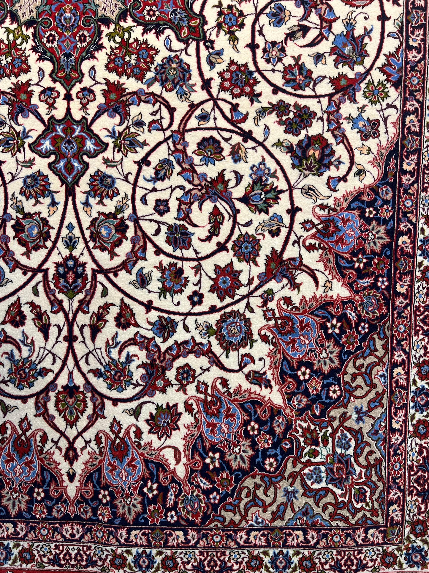 ESFEHAN RUG Seyrafian