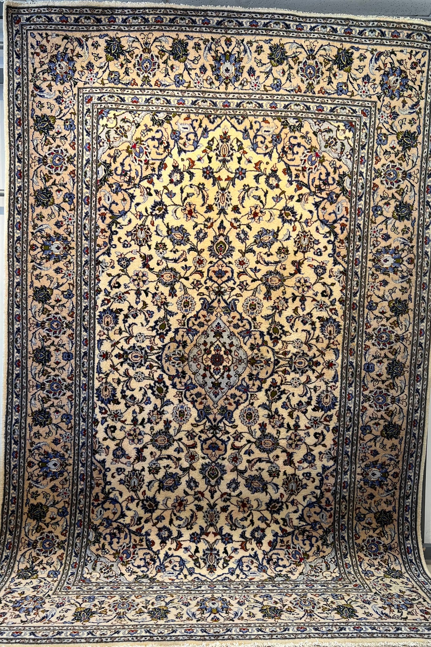 KASHAN RUG