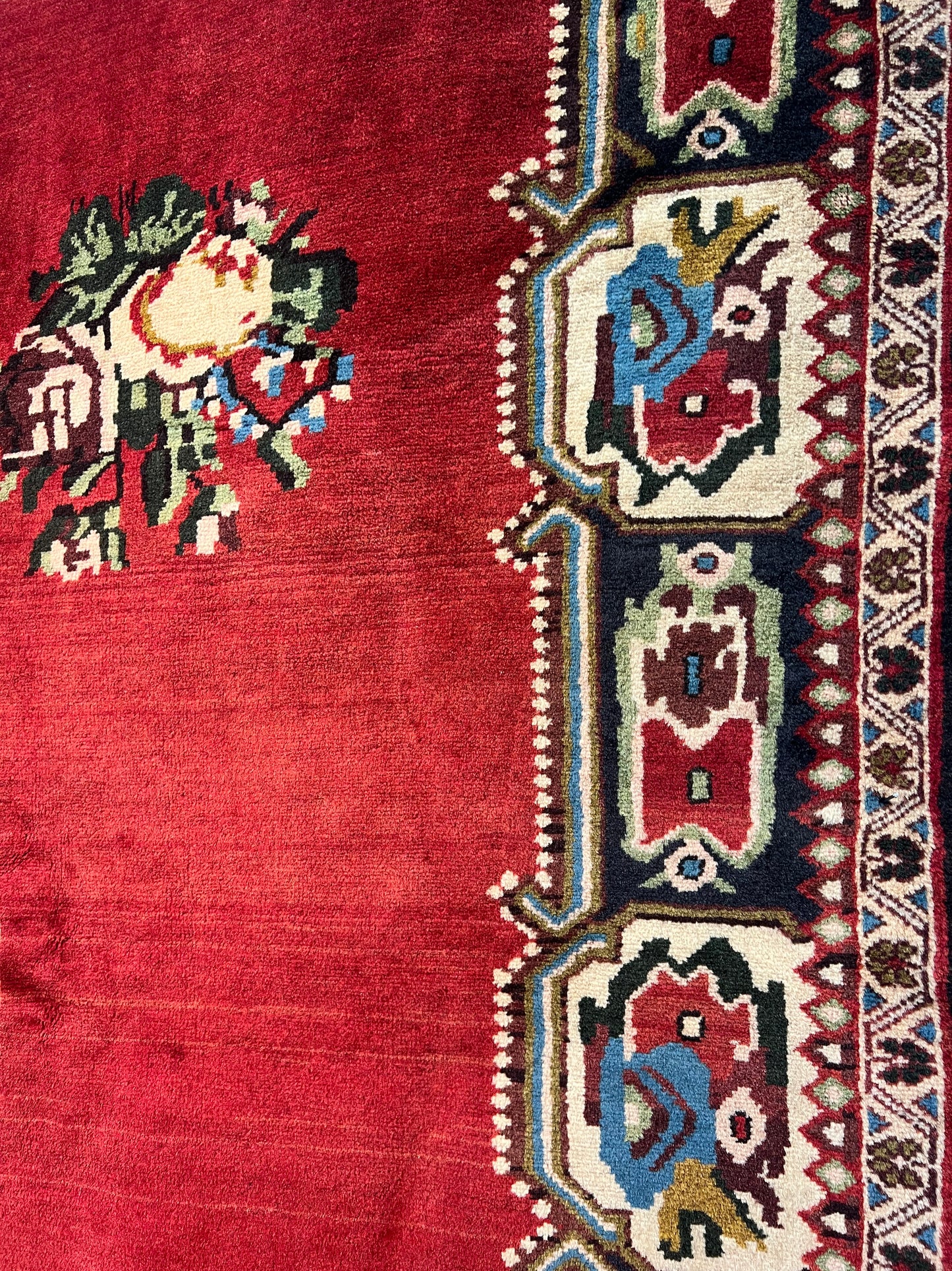 BAKHTIARI (PARADONBEH) GOLFARANG