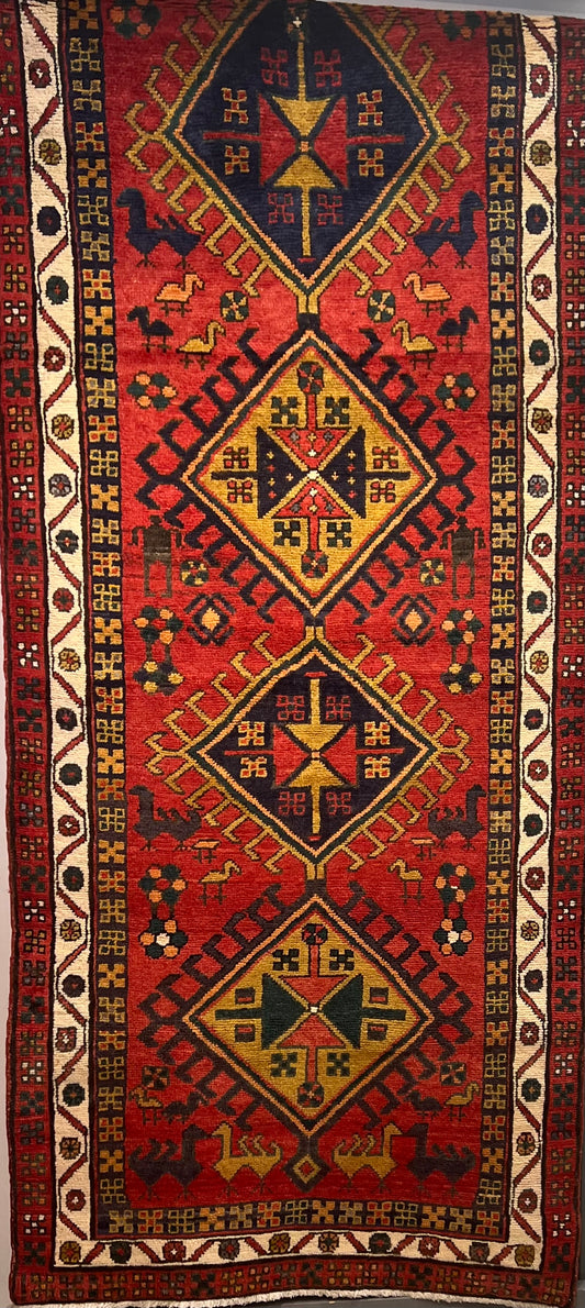 AZARBAYJAN RUG