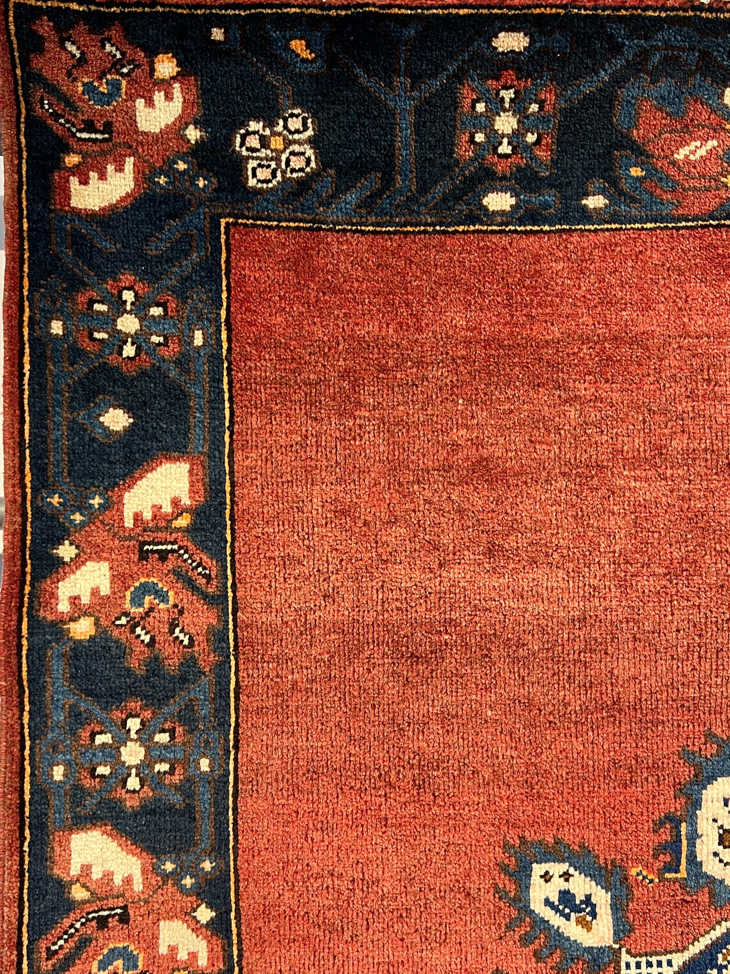 BAKHTIARI RUG