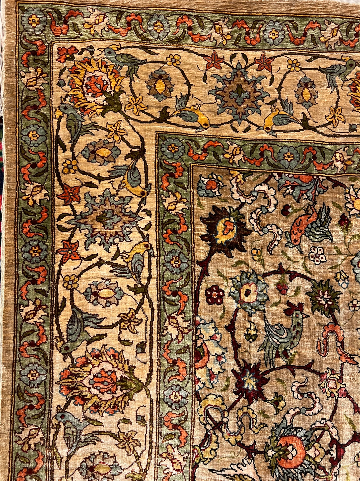 SILK RUG HEREKEH