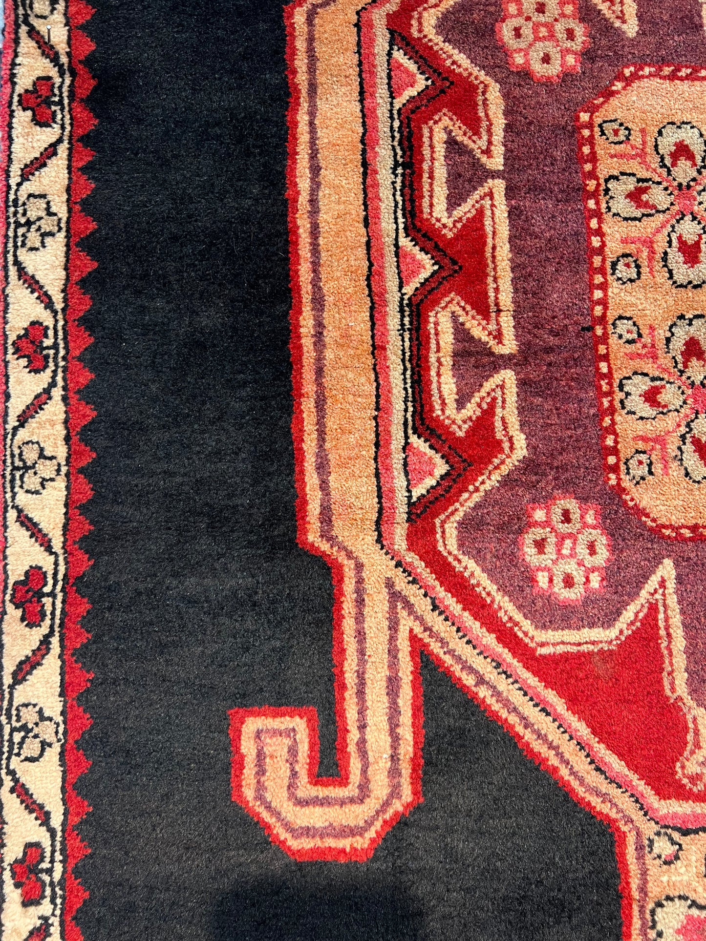 AZARBAYJAN RUG (IRAN)