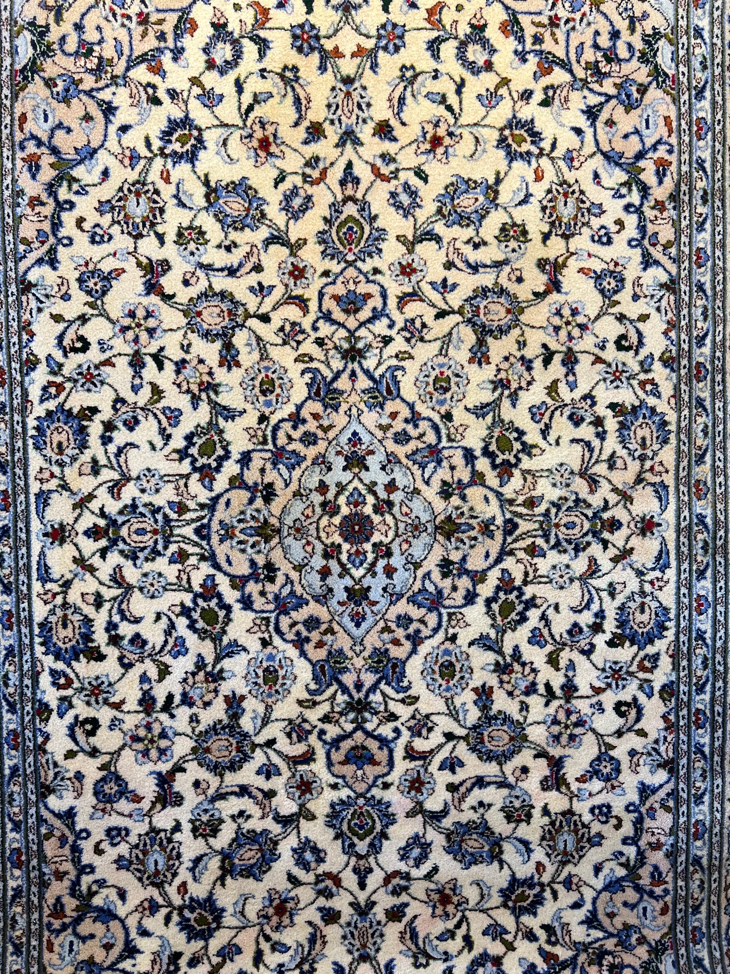 KASHAN RUG