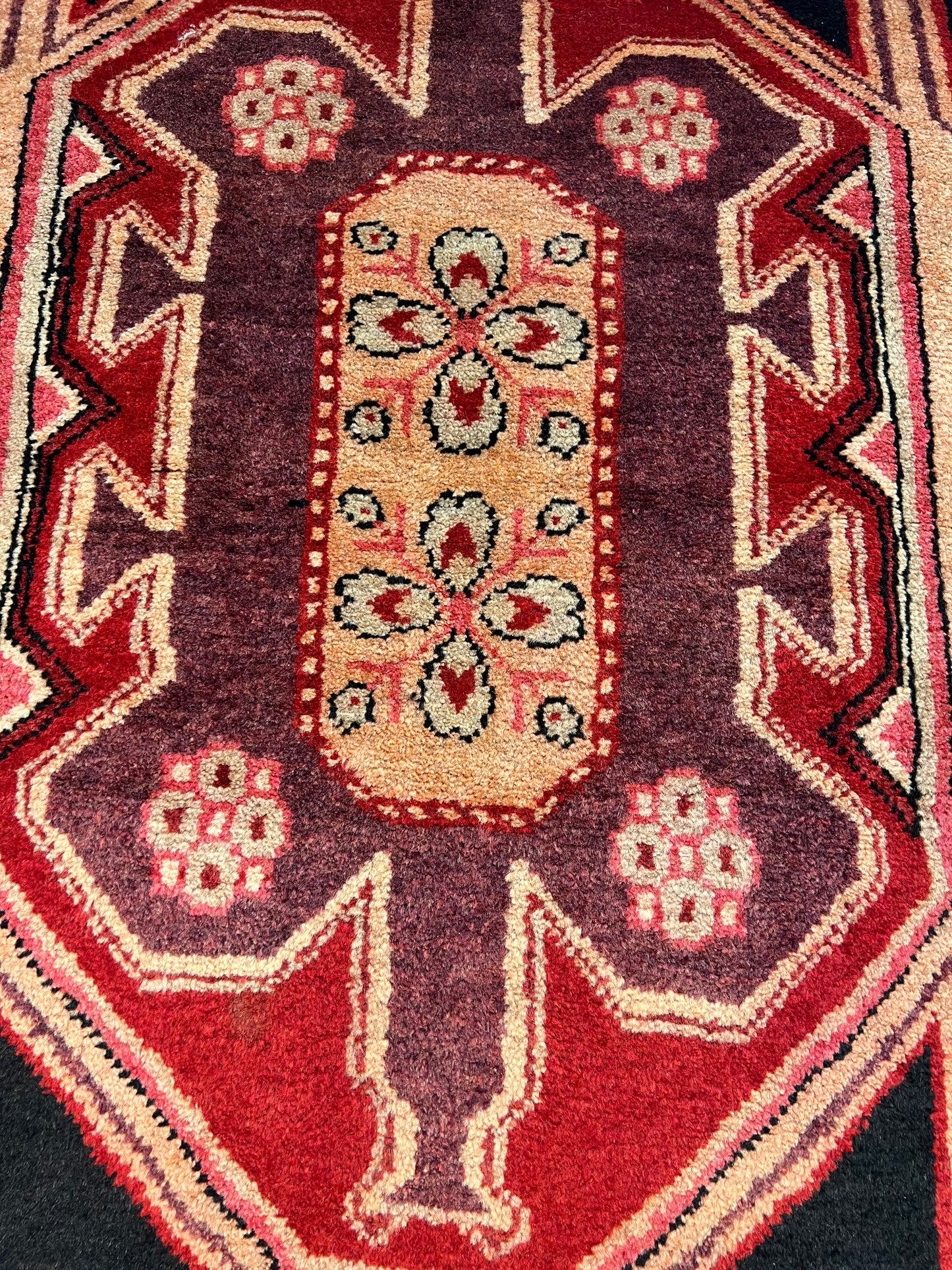 AZARBAYJAN RUG (IRAN)