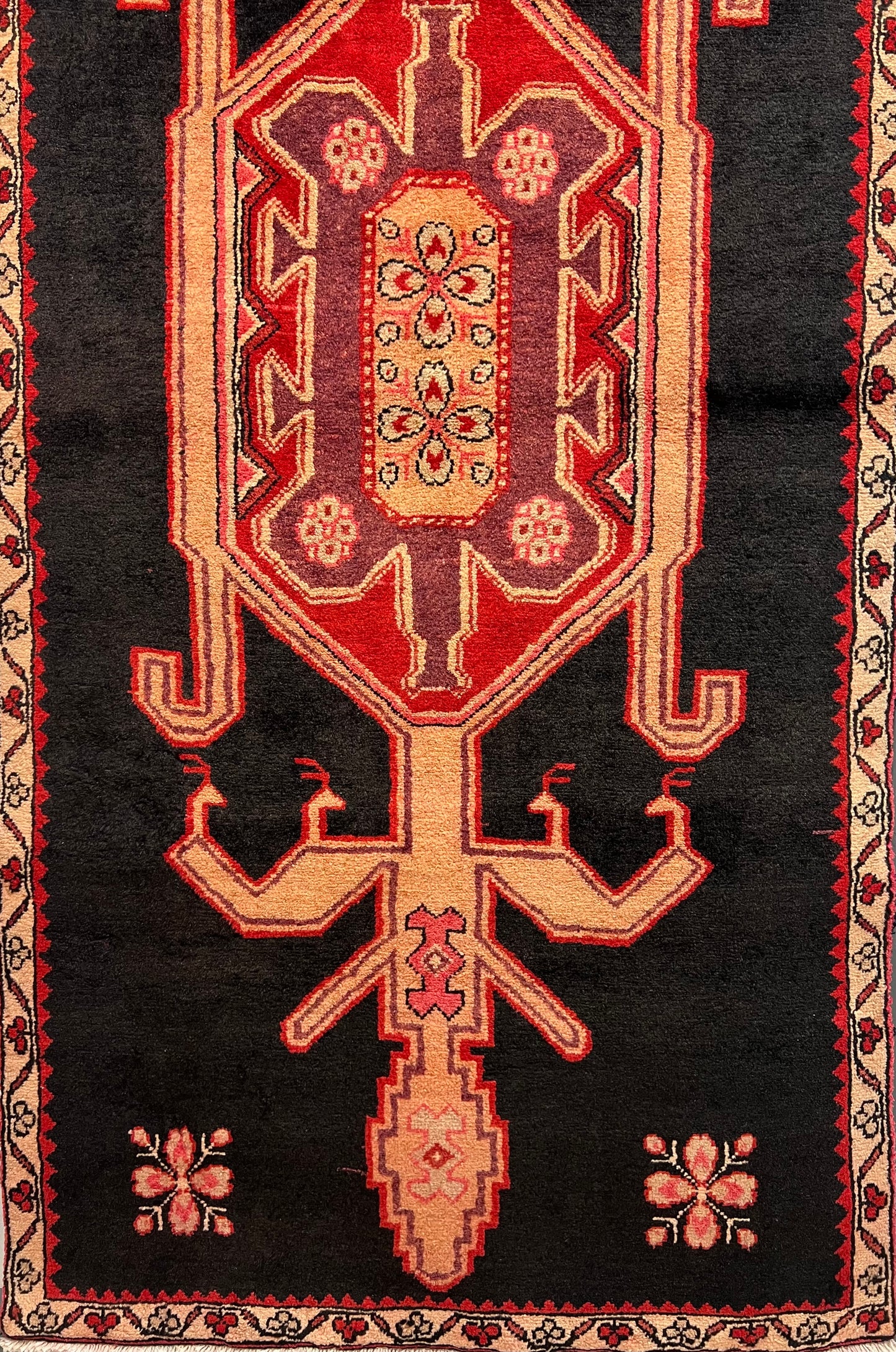 AZARBAYJAN RUG (IRAN)