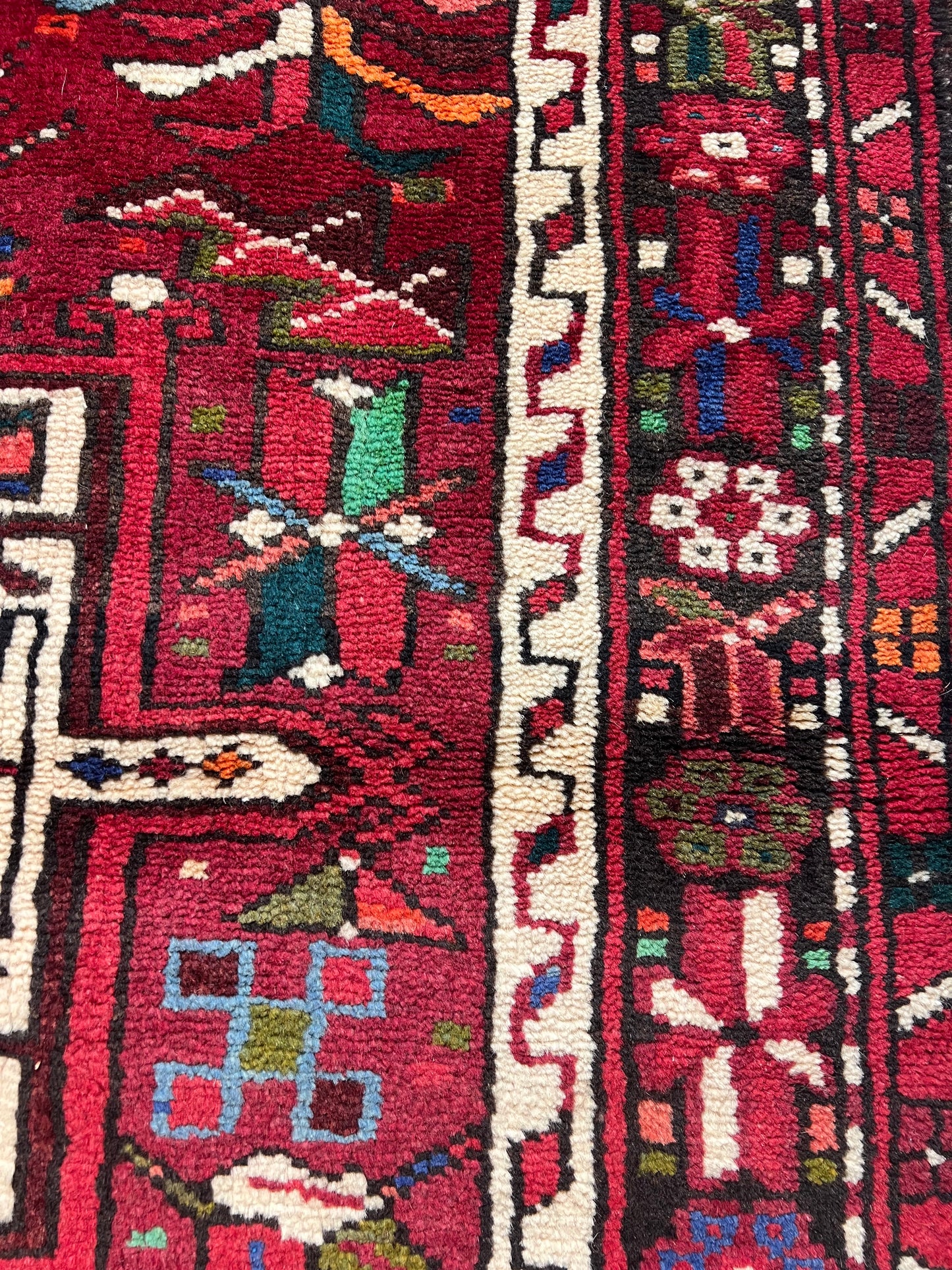 GHARAJEH RUG RUNNER