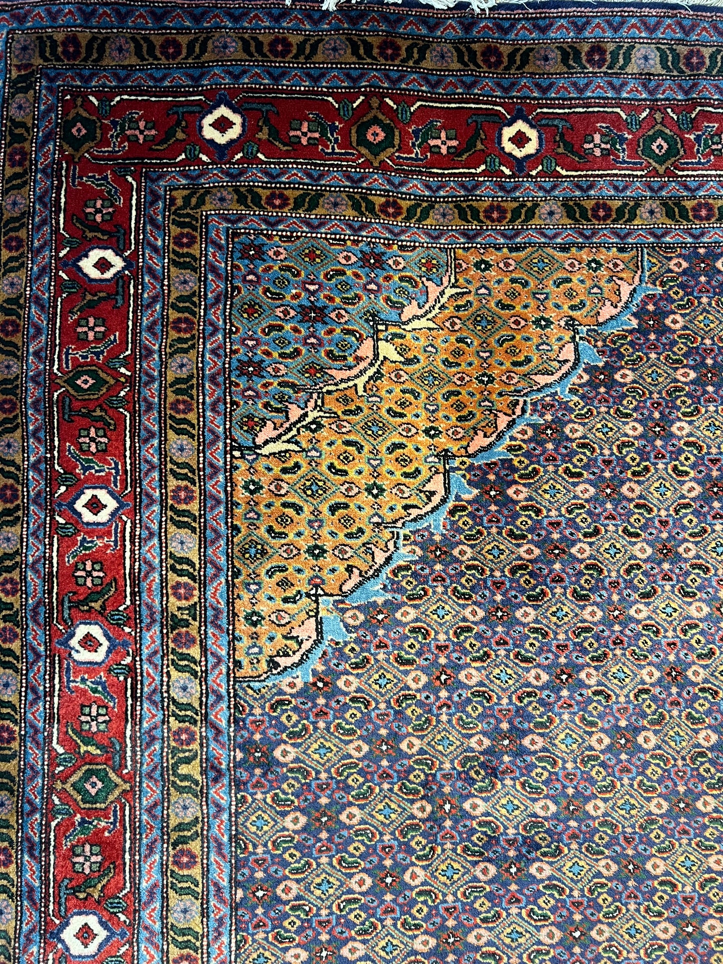 ARDEBIL RUG AZARBAYJAN IRAN FISH PATTERN