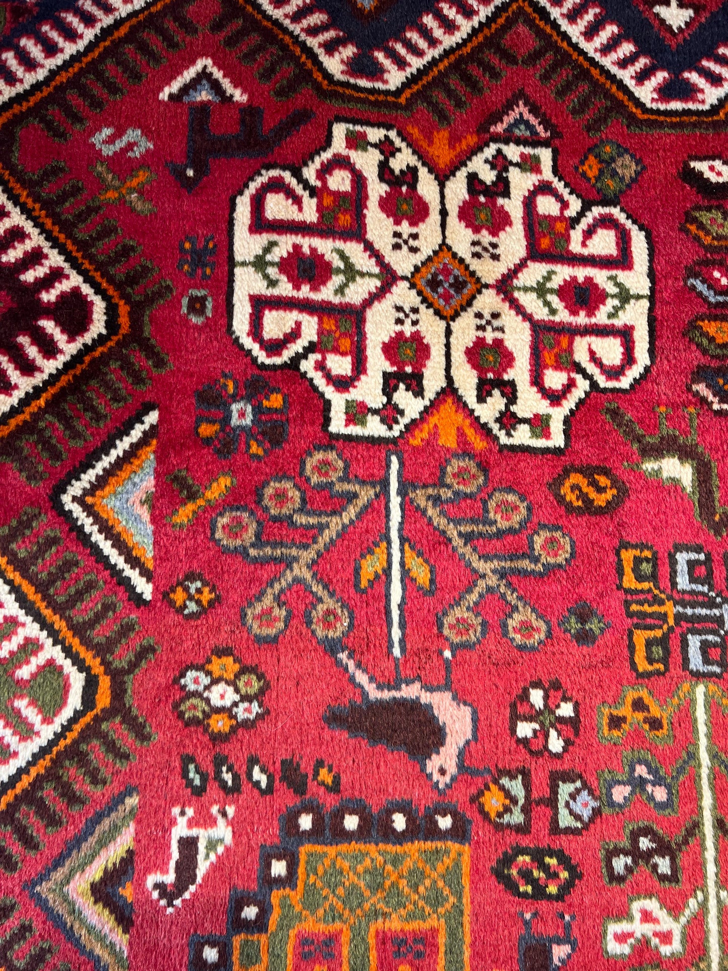 SHIRAZ RUG QASHQAEE