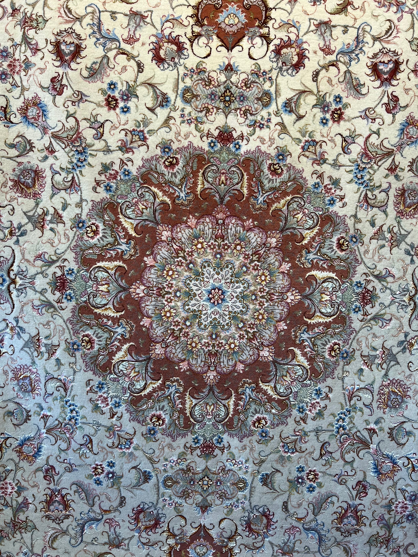 TABRIZ RUG  OLIA -FOUNDAATION SILK WITH 9 COLOURS OF SILK (60 RAJ)