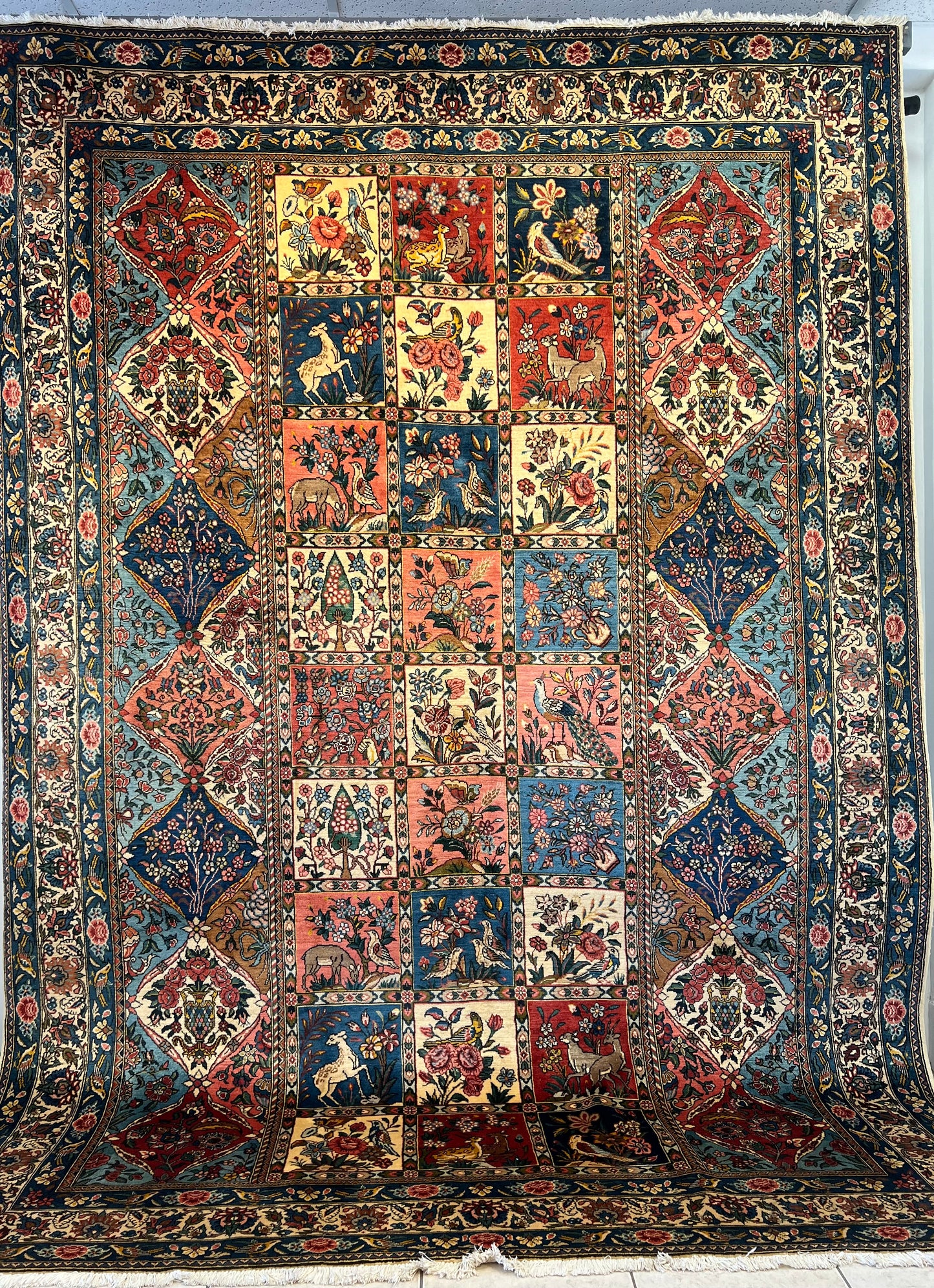 Bakhtiari RUG SHAHRE KORD