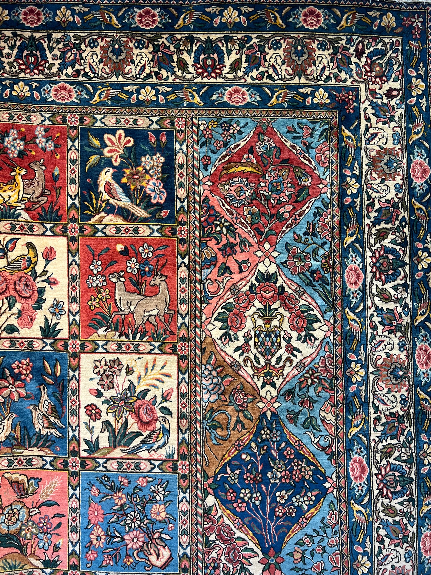 Bakhtiari RUG SHAHRE KORD