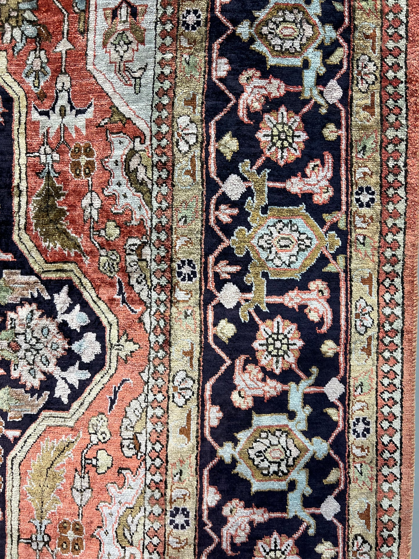 TABRIZ %100 SILK , FOUNDATION SILK ,UNIQUE ON  HERIZ PATTERN (       GEOMETRIC PATTERN )) 778