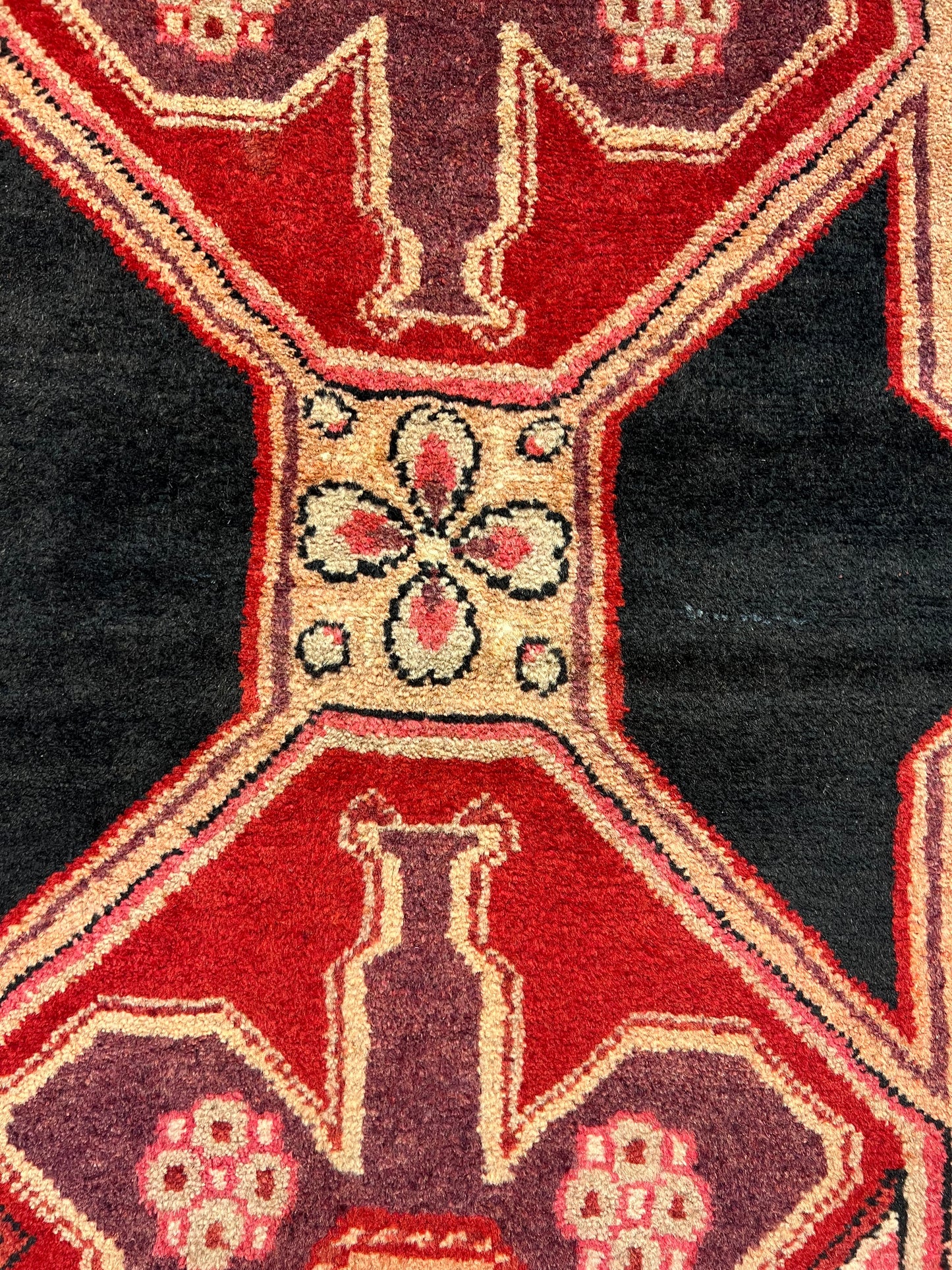 AZARBAYJAN RUG (IRAN)