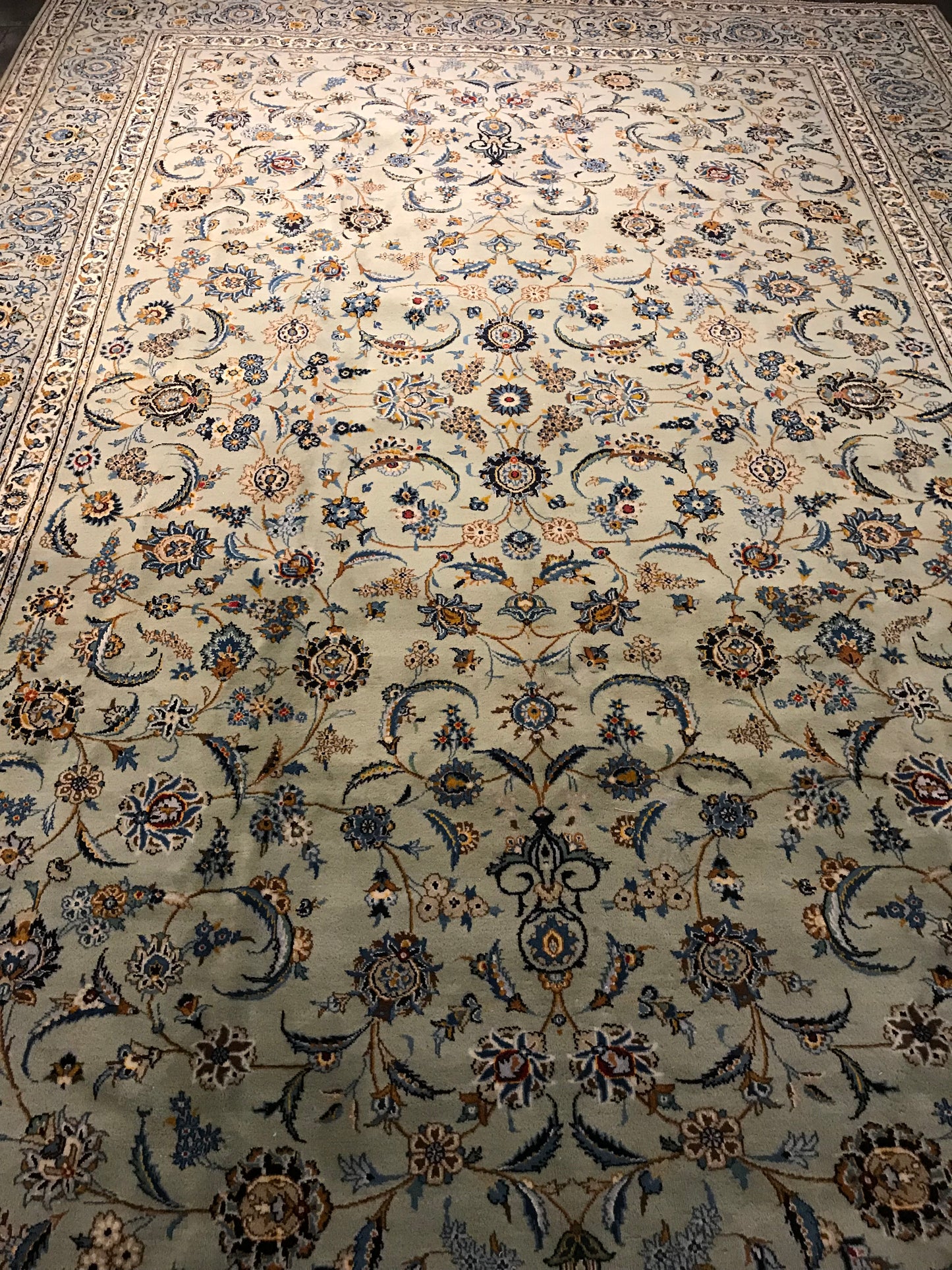 KASHAN RUG