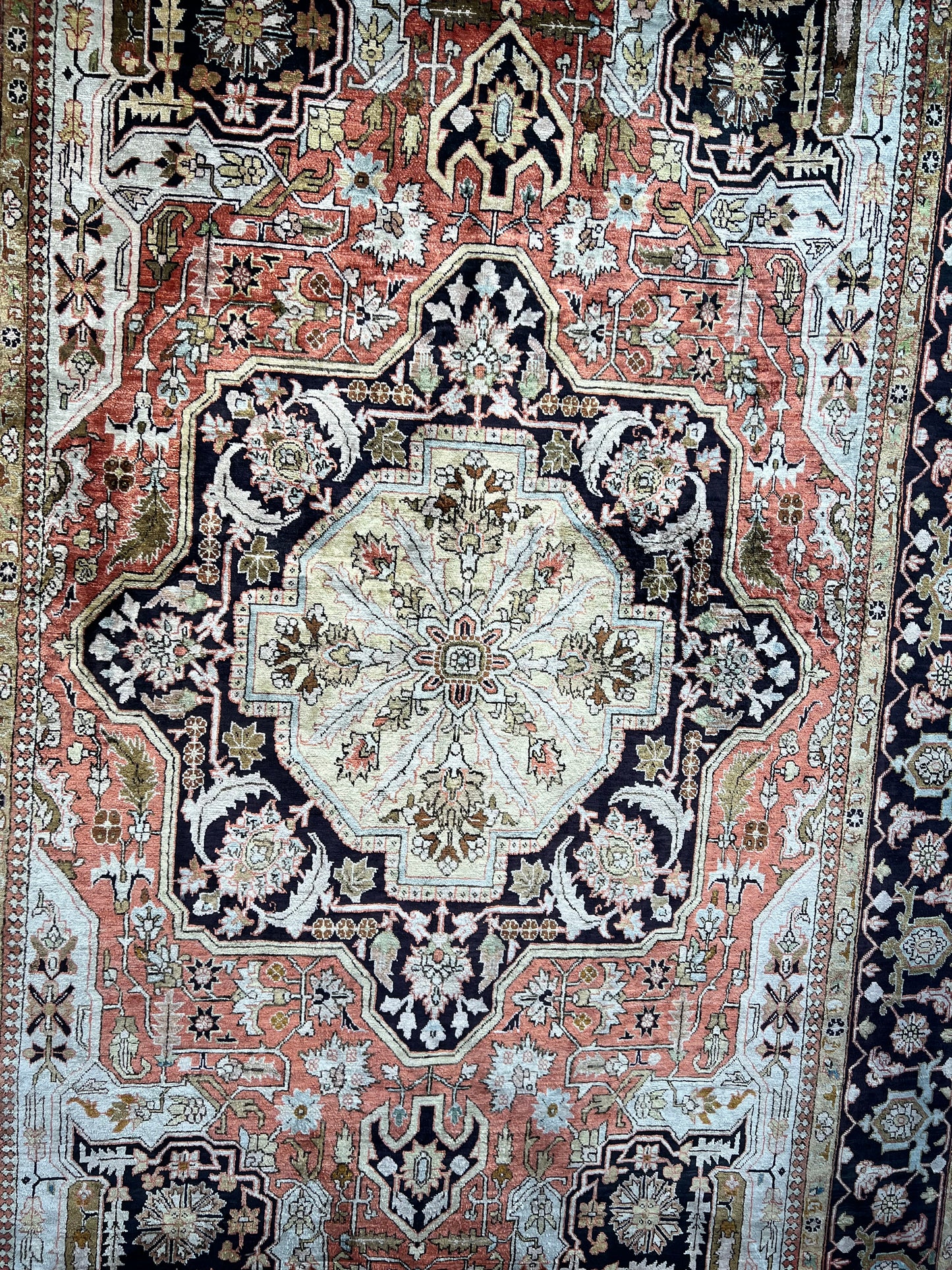TABRIZ %100 SILK , FOUNDATION SILK ,UNIQUE ON  HERIZ PATTERN (       GEOMETRIC PATTERN )) 778