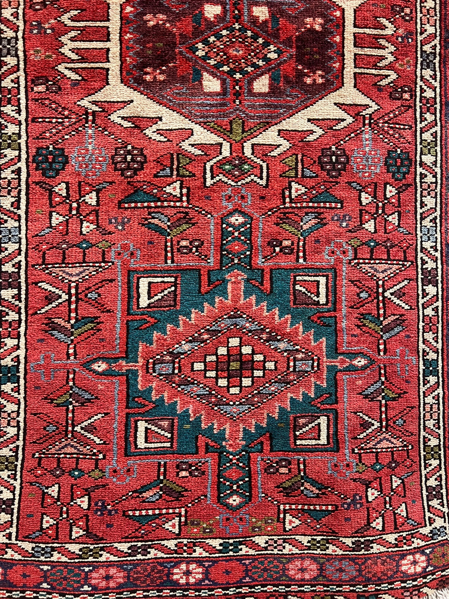 GHARAJEH RUG RUNNER