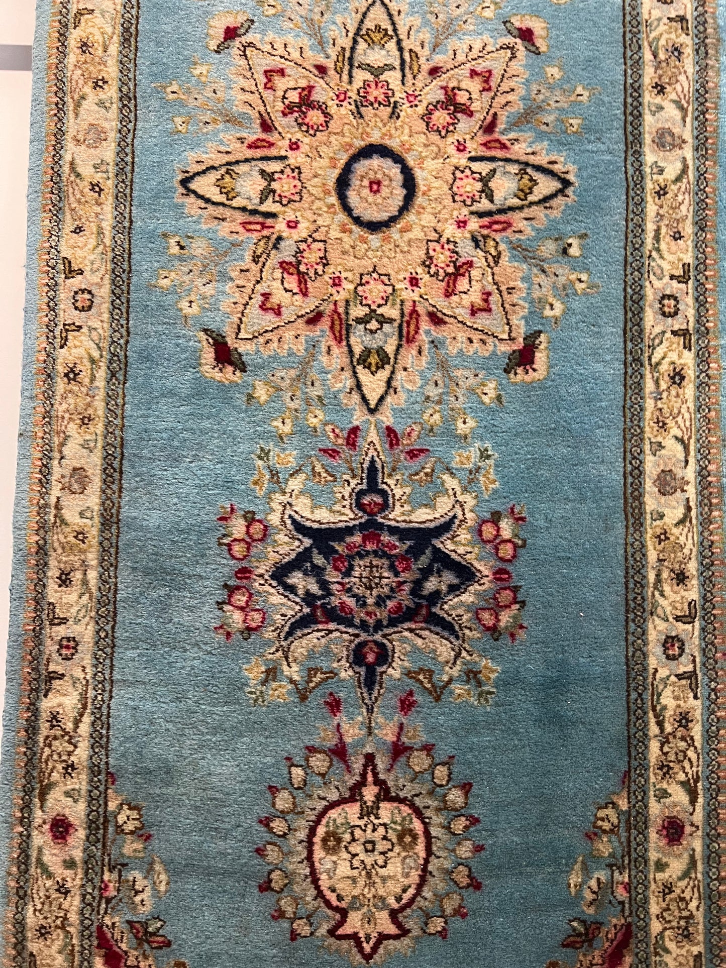 TABRIZ RUG TABATABAi - RUNNER