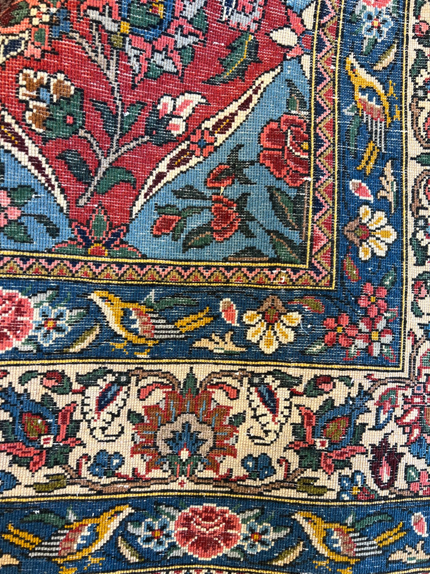 Bakhtiari RUG SHAHRE KORD