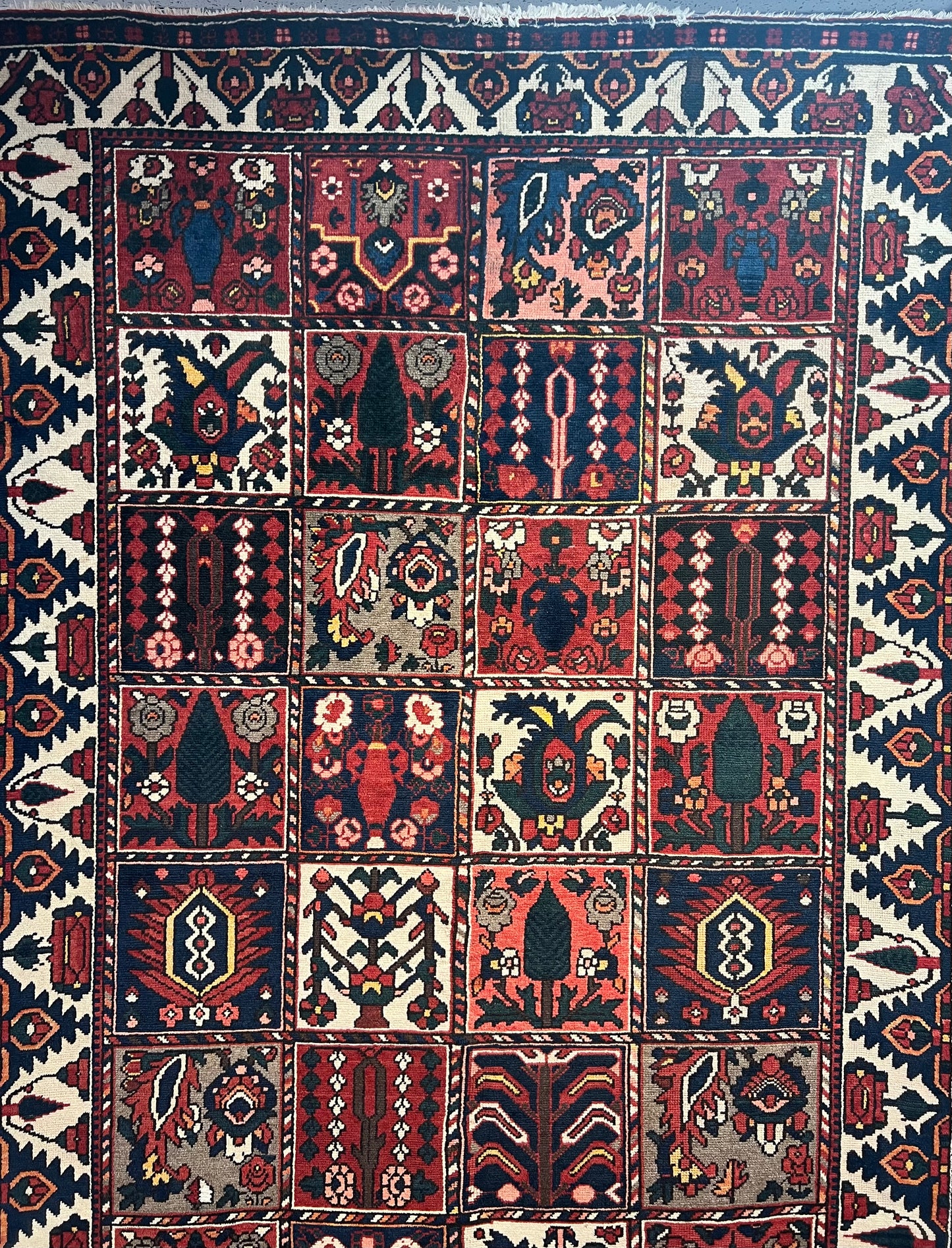 BAKHTIARI RUG KHESHTI OLD CHALSHOTOR