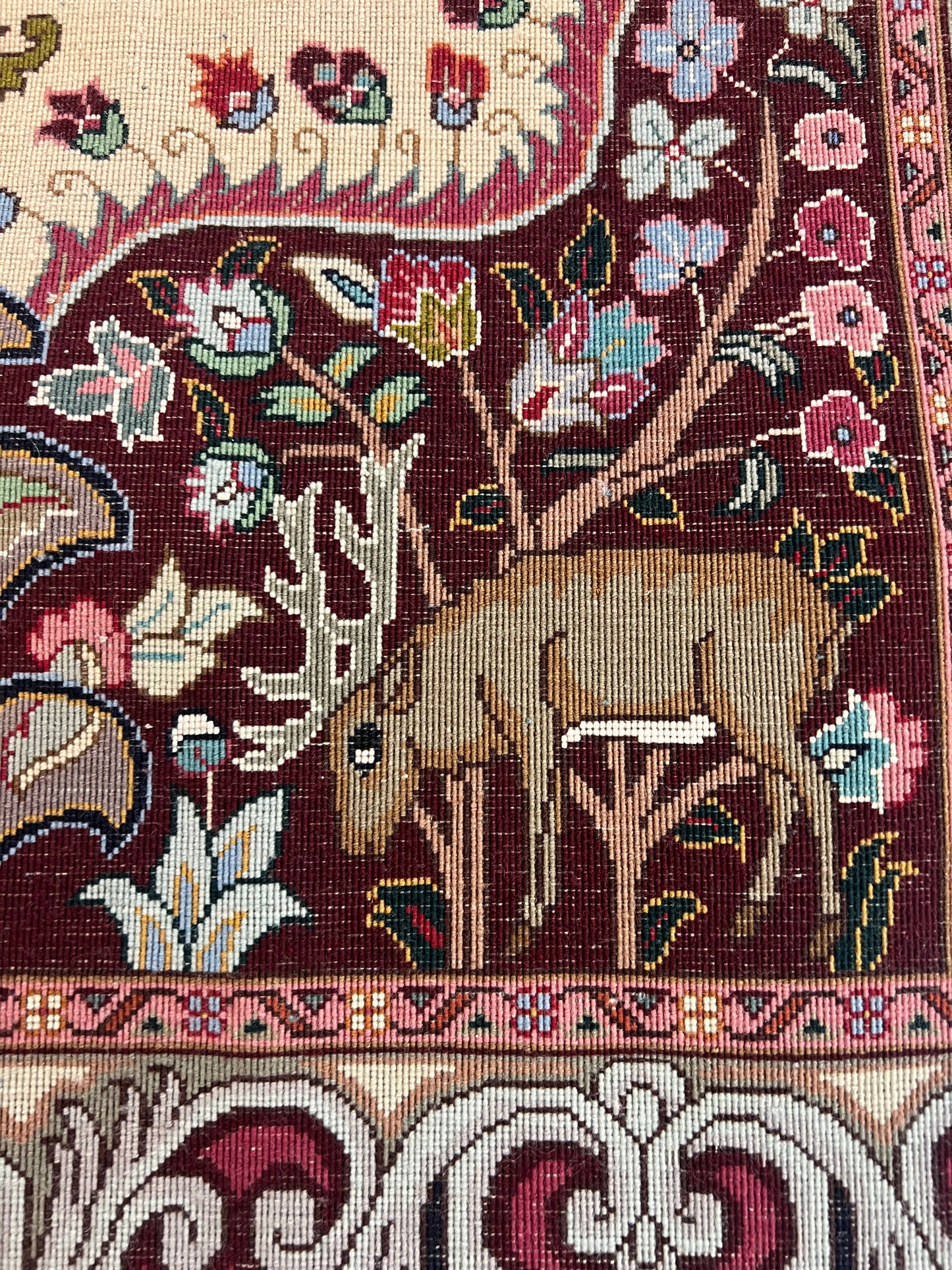 TABRIZ RUG EXCLUSIVE FOR THE RUG CLUB