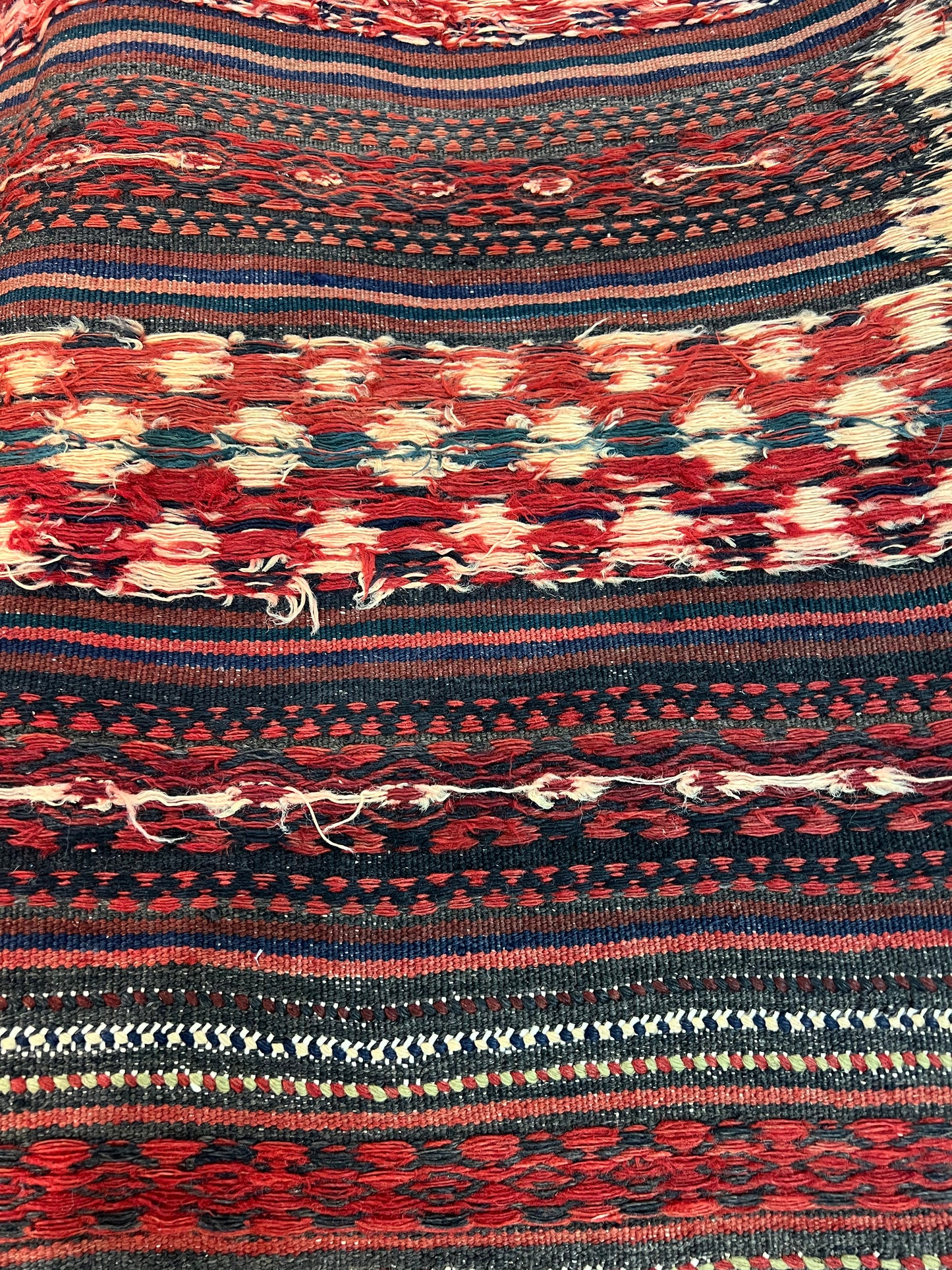 SIRJAN KILIM SOOZANI