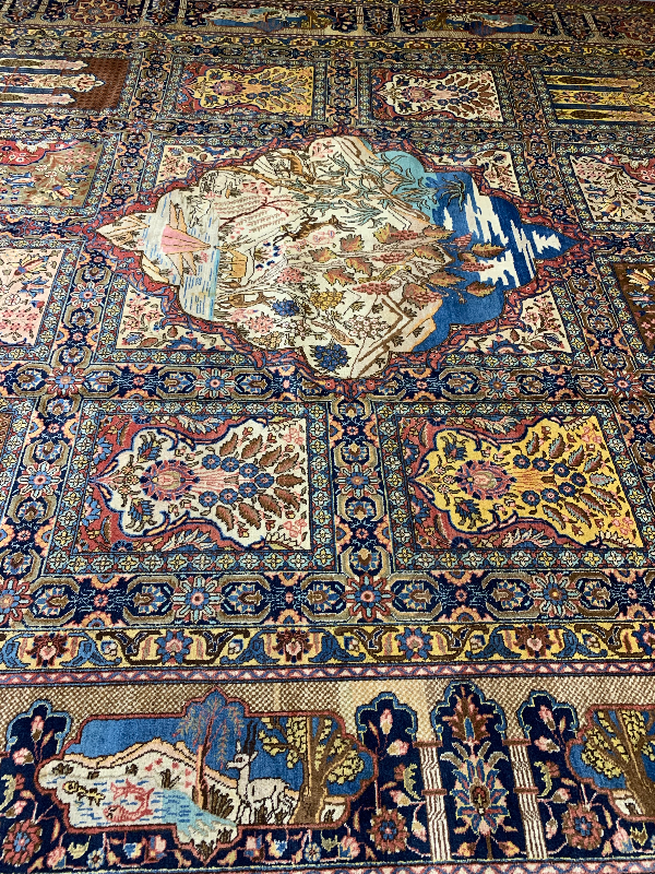 KHOY RUG COLLECTION ANTIQUE