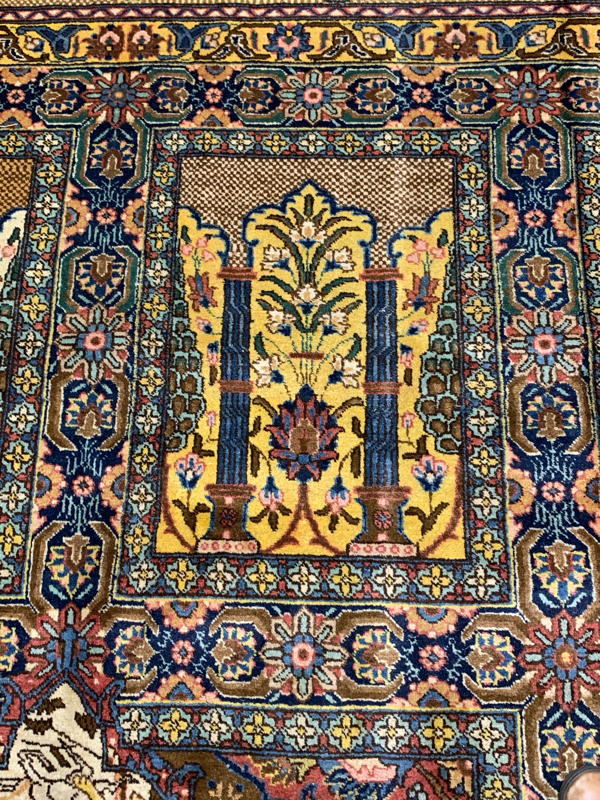 KHOY RUG COLLECTION ANTIQUE