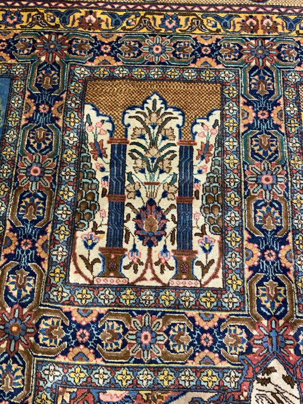 KHOY RUG COLLECTION ANTIQUE