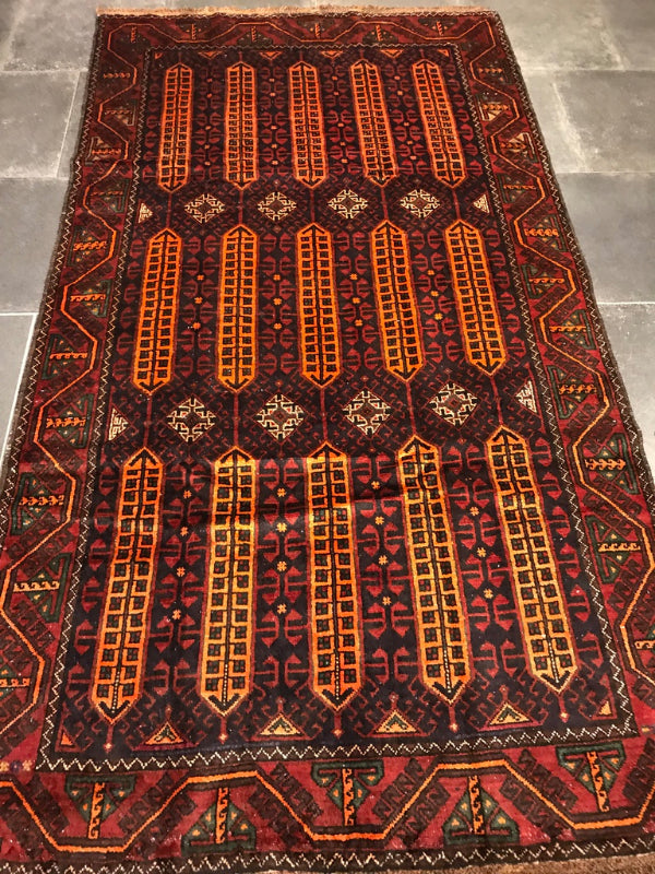 Shirvan RUG UNIQUE ANTIQUE ONE