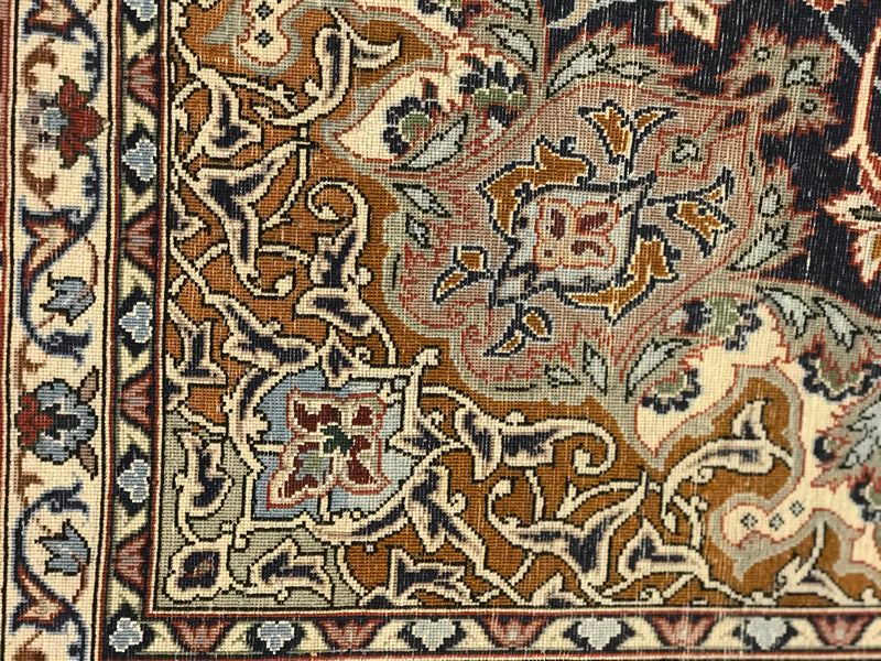 ESFEHAN FINE 10KHEFT. 44   5'.6" x 3'.7"