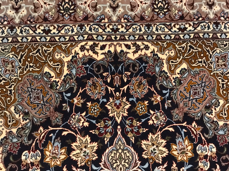 ESFEHAN FINE 10KHEFT. 44   5'.6" x 3'.7"