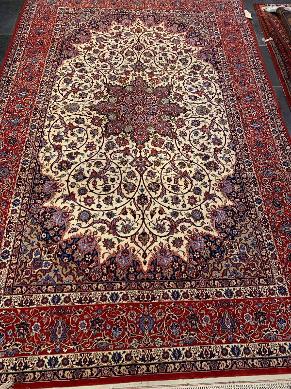 ESFEHAN RUG Seyrafian