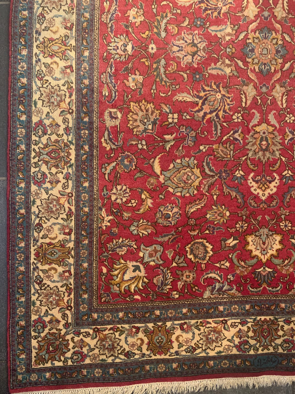 TABRIZ RUG